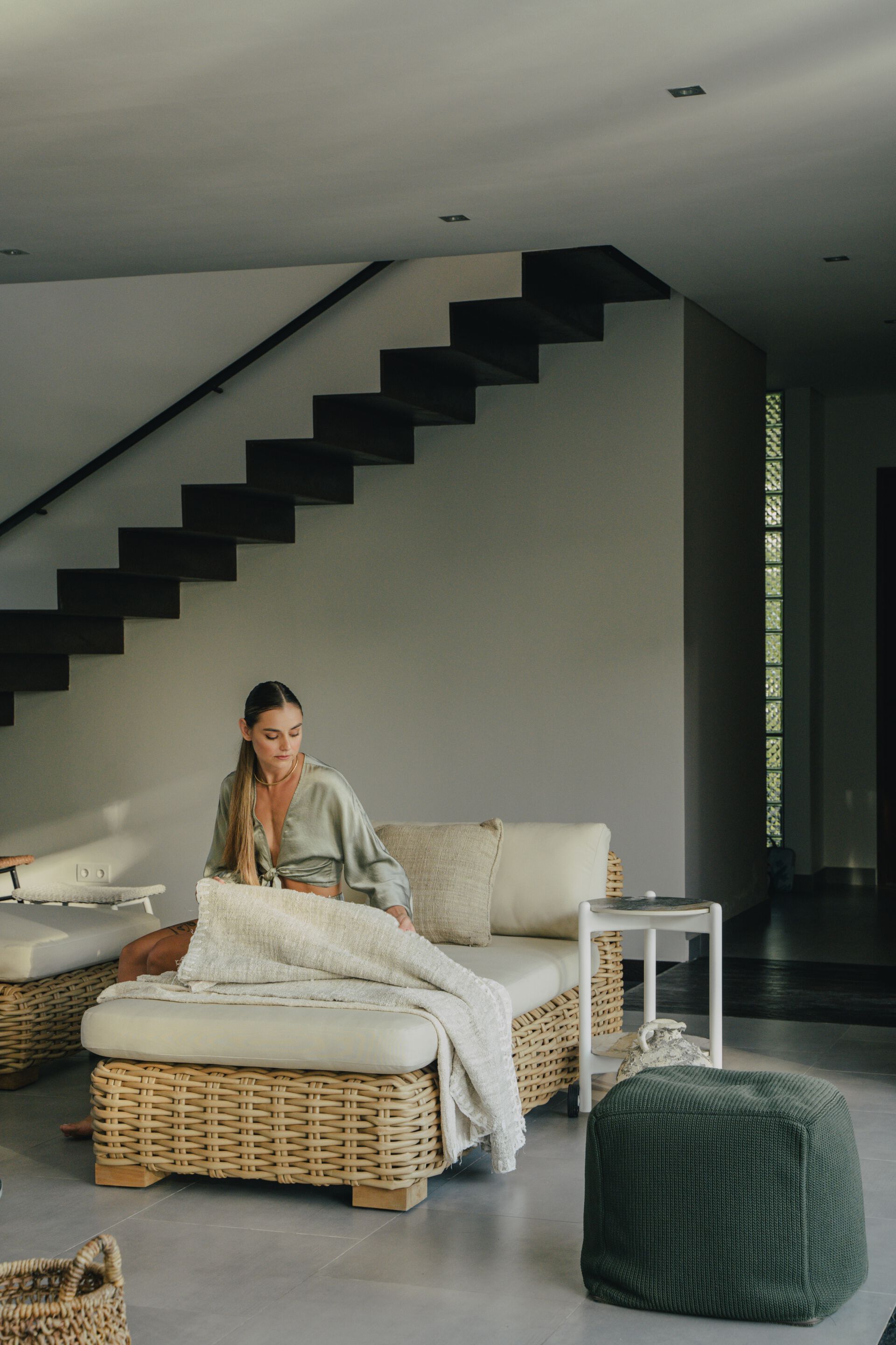 Квадратный садовый пуфик из веревки cbdesign Виареджо ARCH-00086752 - Вид №4