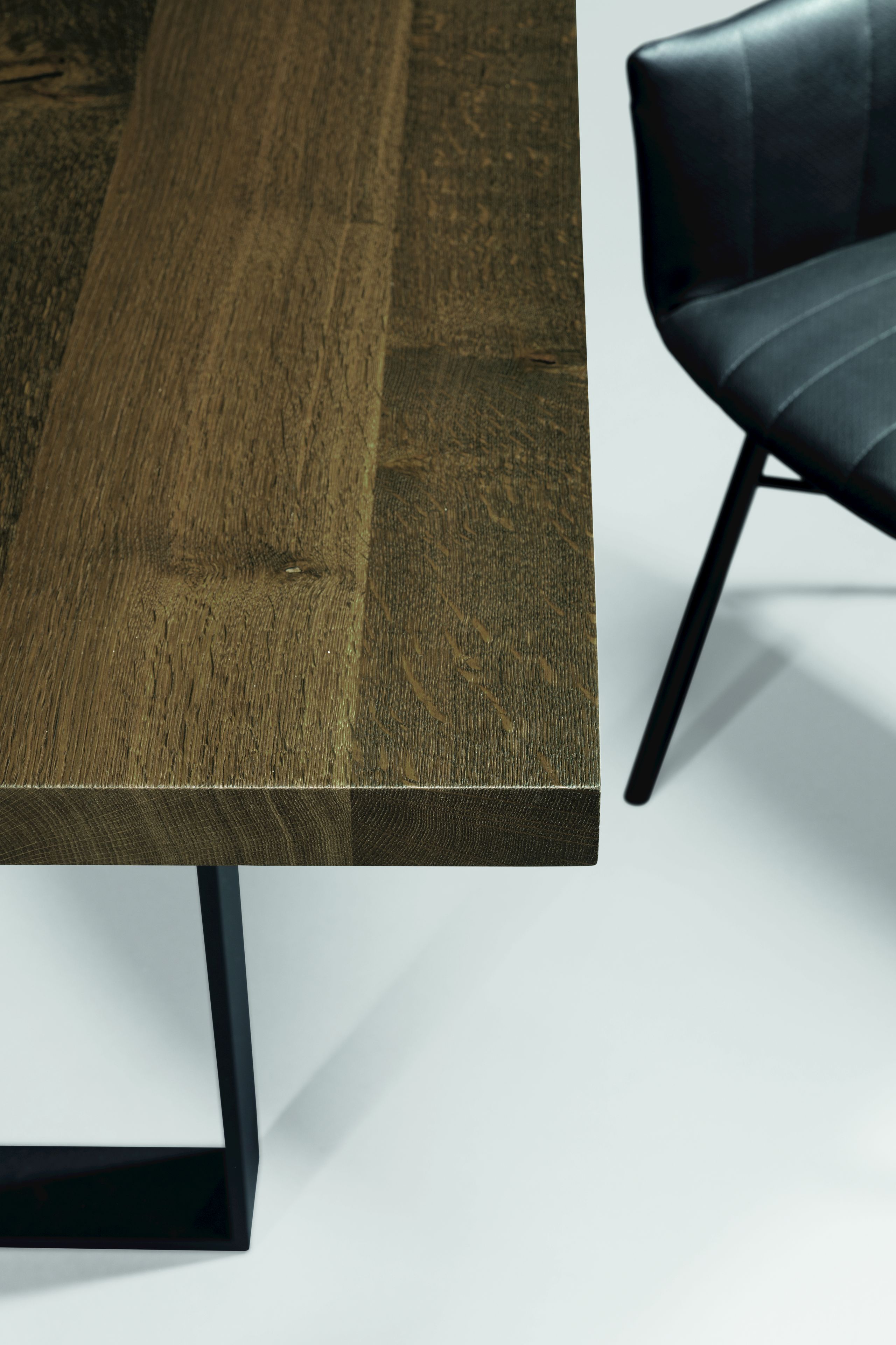 Прямоугольный обеденный стол из массива дерева JANUA SC 58 ARCH-00008726 - Вид №2