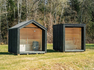 Деревянная сауна на открытом воздухе