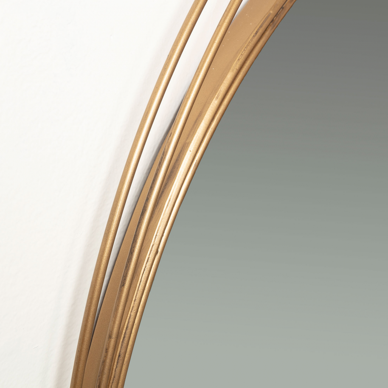 Зеркало золотое овальное в металлической раме Starboard от La Forma LA FORMA ДИЗАЙНЕРСКИЕ 299220 Золото  - Вид №4