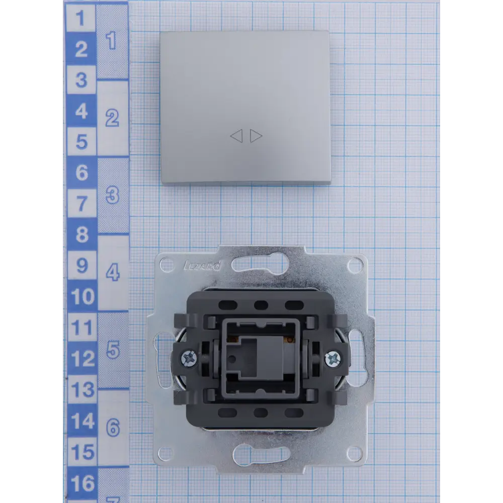 Рамка для розеток и выключателей Lezard Karina Life 1 пост горизонтальная цвет матовый серый STLM-2127239 - Вид №2