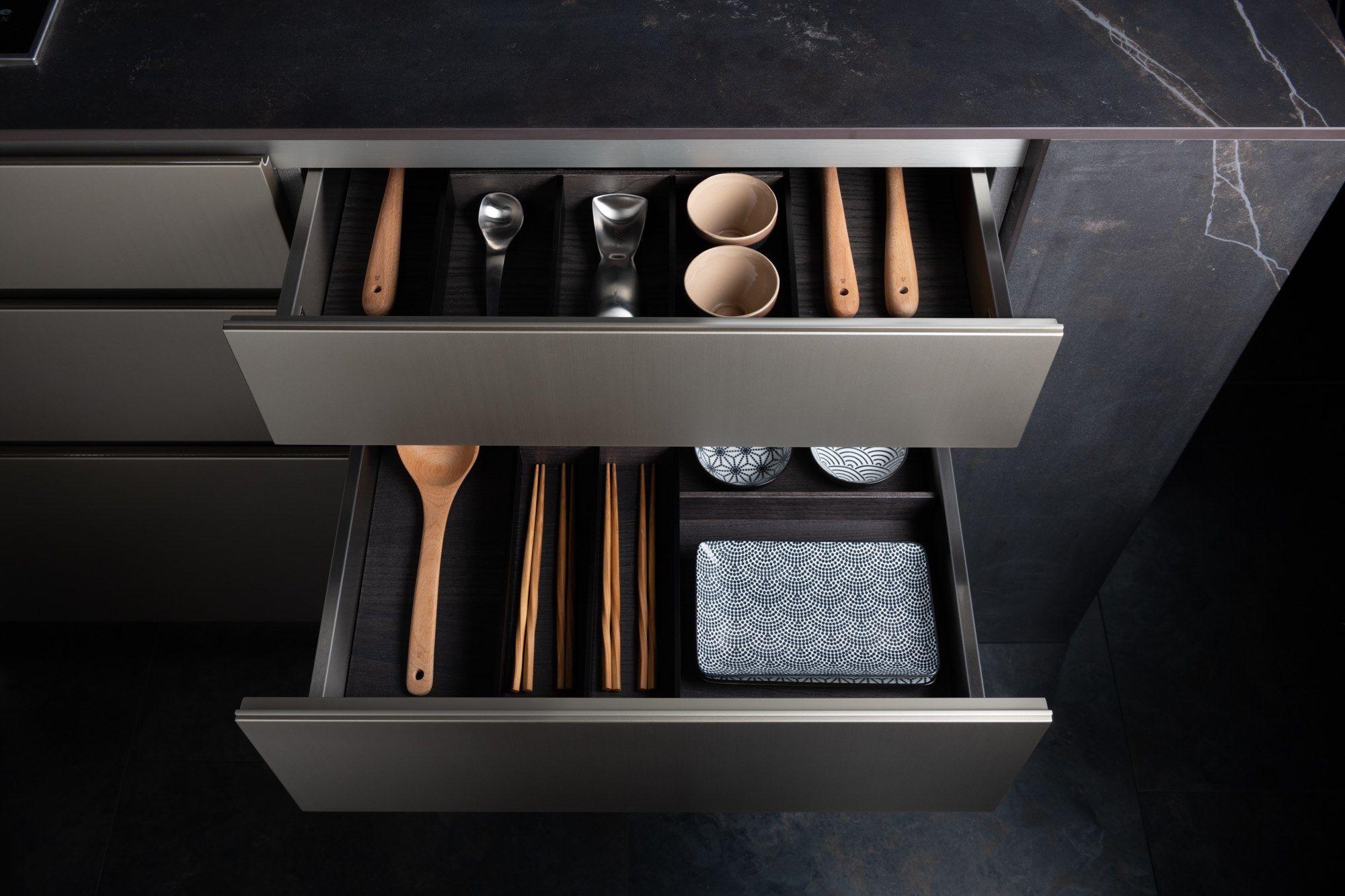 Встроенная кухня Dekton® с островом Floritelli Cucine ARCH-00067210 - Вид №7