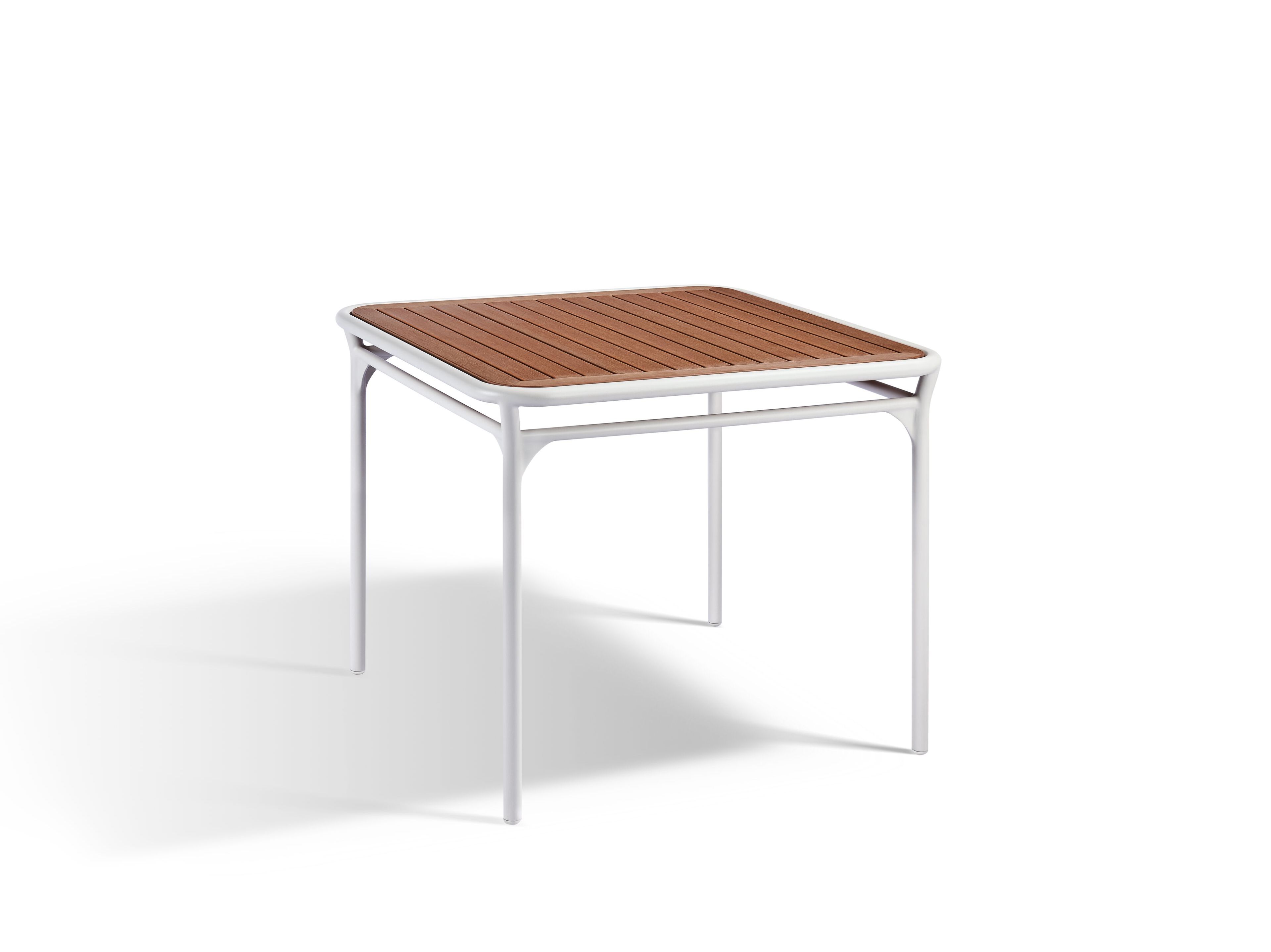 Металлический квадратный садовый стол VINEKO Nine Degrees ARCH-00052653 - Вид №1