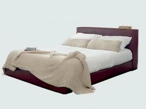 HMD INTERIORS Кровать двуспальная с обивкой кожей