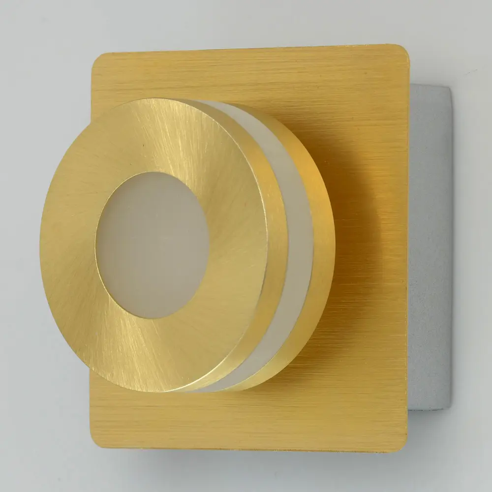 Спот светодиодный Пунктум 1х5 Вт 220 В IP44 цвет золото MW-Light STLM-2188577 - Вид №3