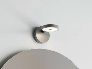Rotaliana Настенный светильник из экструдированного алюминия String