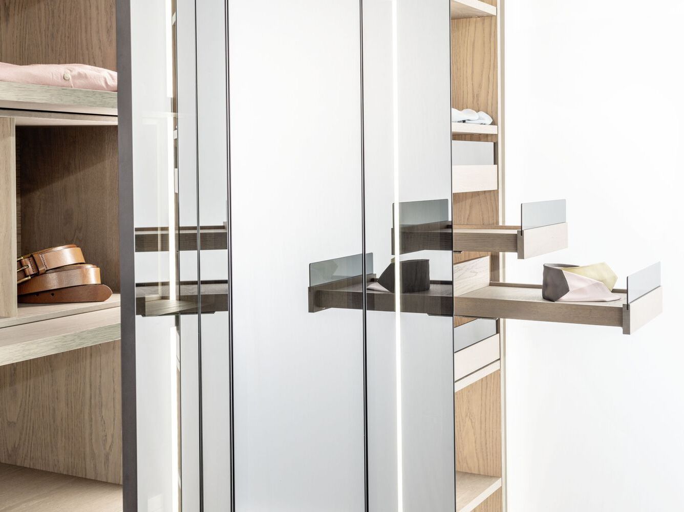 Модульная гардеробная на заказ Sudbrock Möbelhandwerk Fokus ARCH-00094450 - Вид №3