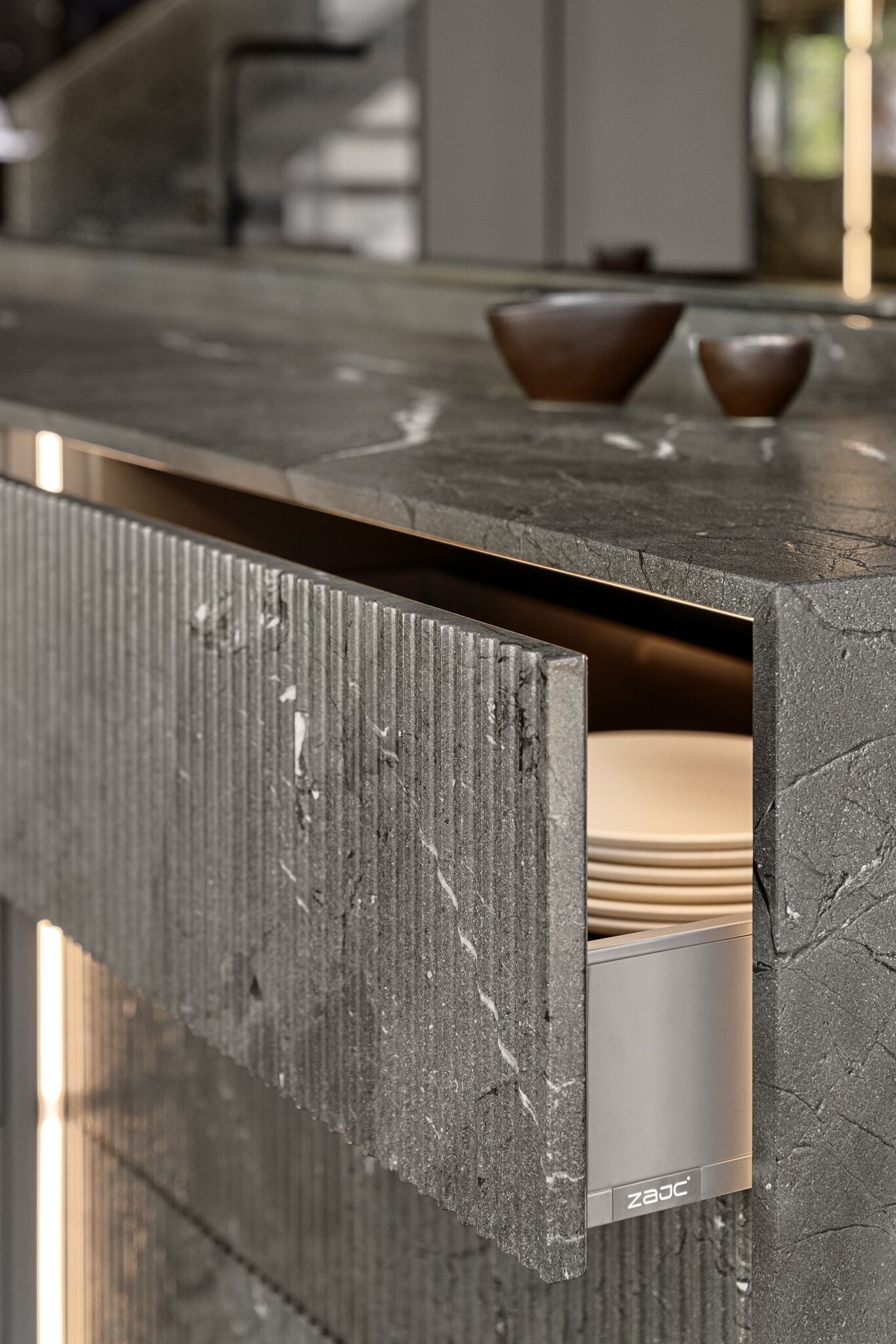 Каменная кухня с островом Zajc Monolith ARCH-00065077 - Вид №6