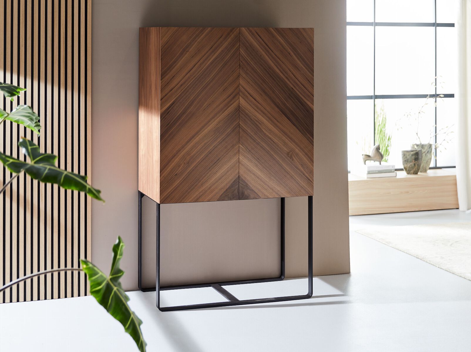 Деревянный барный шкаф LAMBERT CHEERS ARCH-00068741 - Вид №1