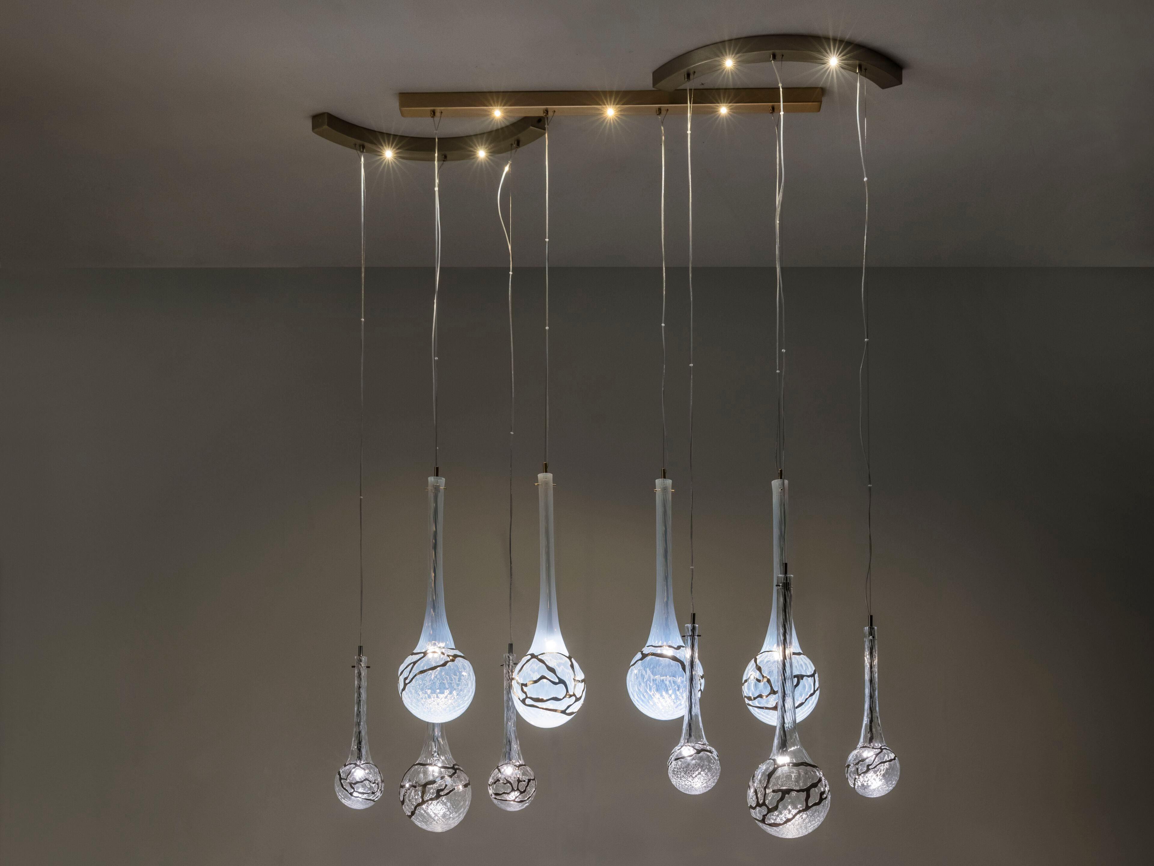 Люстра из дутого стекла Patrizia Volpato лунные капли ARCH-00077590