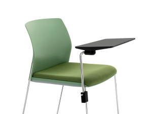 Пластиковый стул для конференций с опрокидыванием
