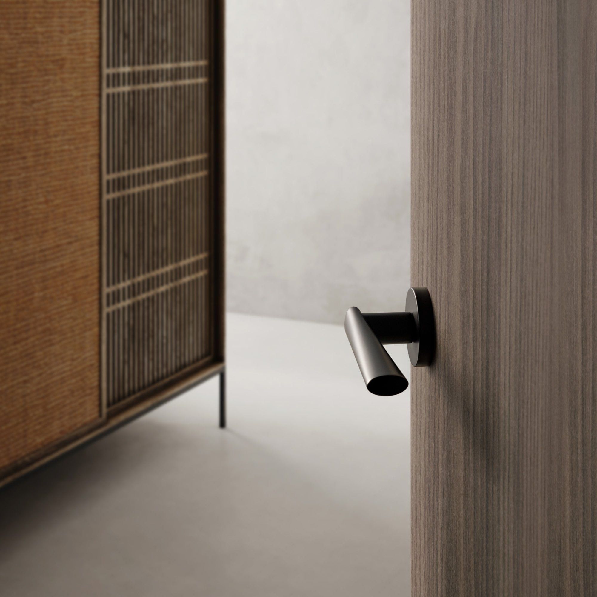 Металлическая ручка на розетке LUSSO Urban ARCH-00145794 - Вид №5