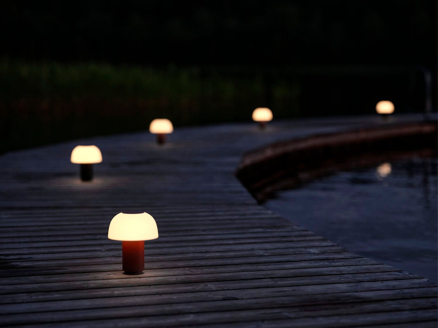 USB зарядка алюминиевая перезаряжаемая настольная лампа ZONE DENMARK Rocks ARCH-00113228 - Вид №2