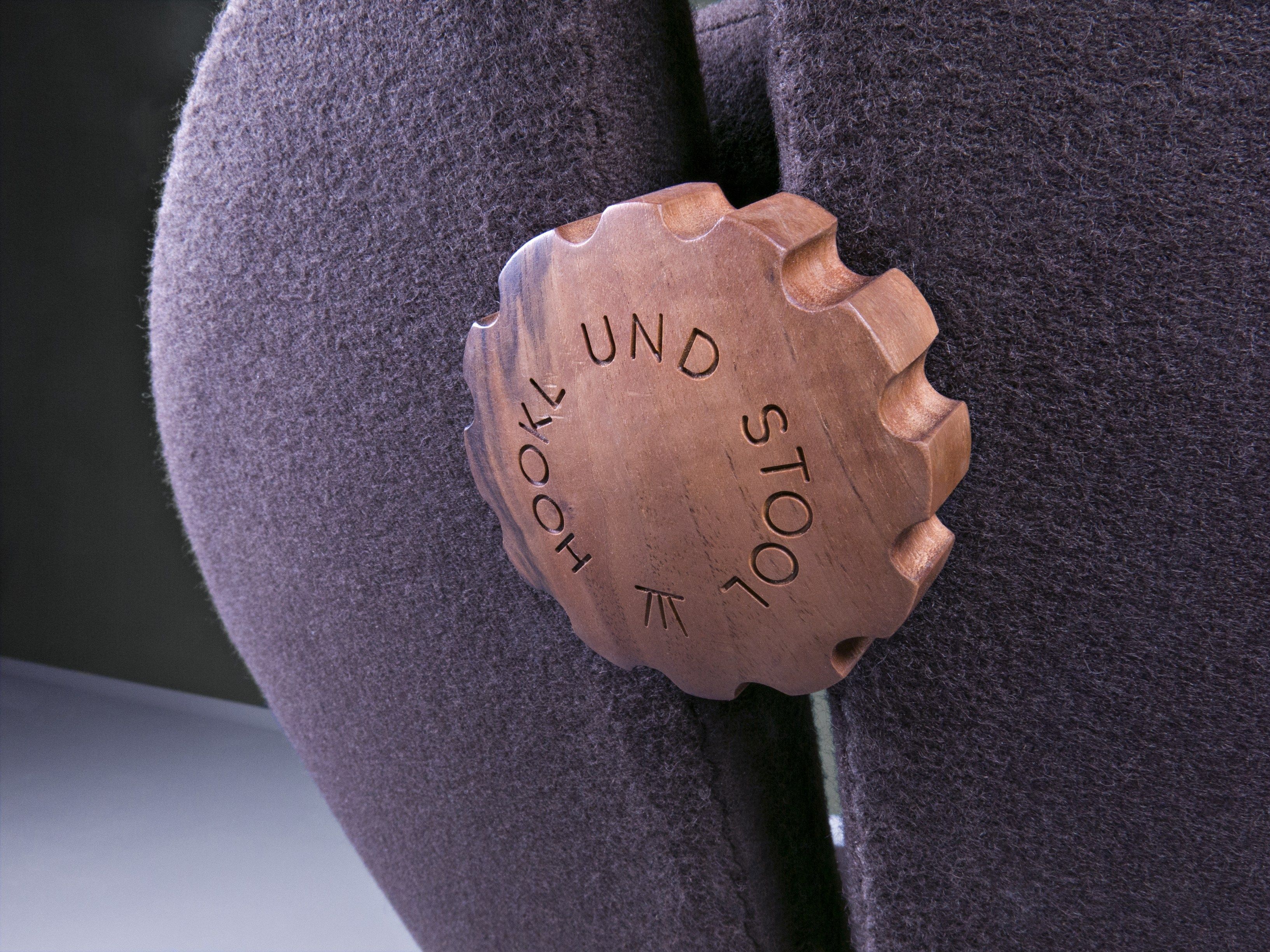 Деревянное кресло-качалка с высокой спинкой HOOKL und STOOL MINAS ARCH-00026578 - Вид №6