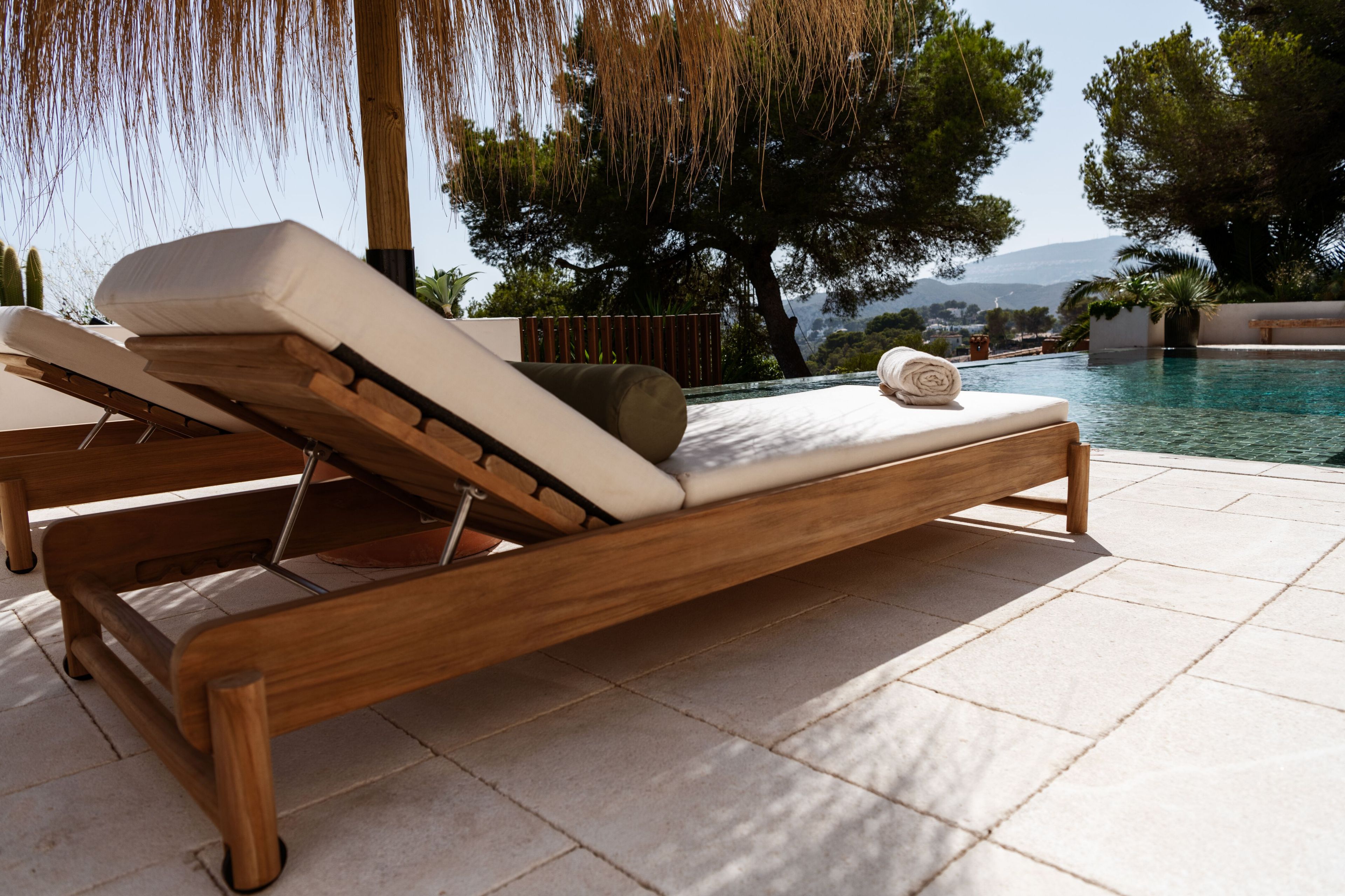 Садовая кровать из тикового дерева с подушками Sunbrella FJAKA Pomalo ARCH-00055129 - Вид №11