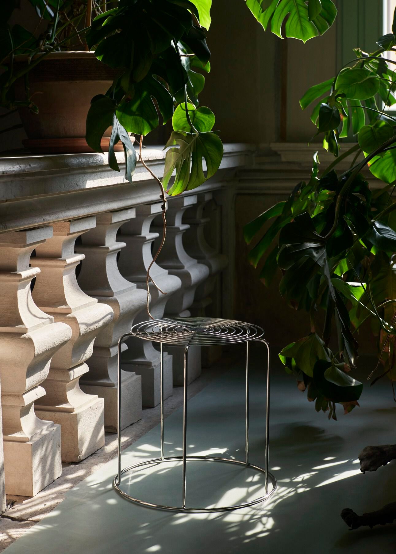 Штабелируемый стул из нержавеющей стали &Tradition WIRE STOOL VP11 ARCH-00002251 - Вид №1