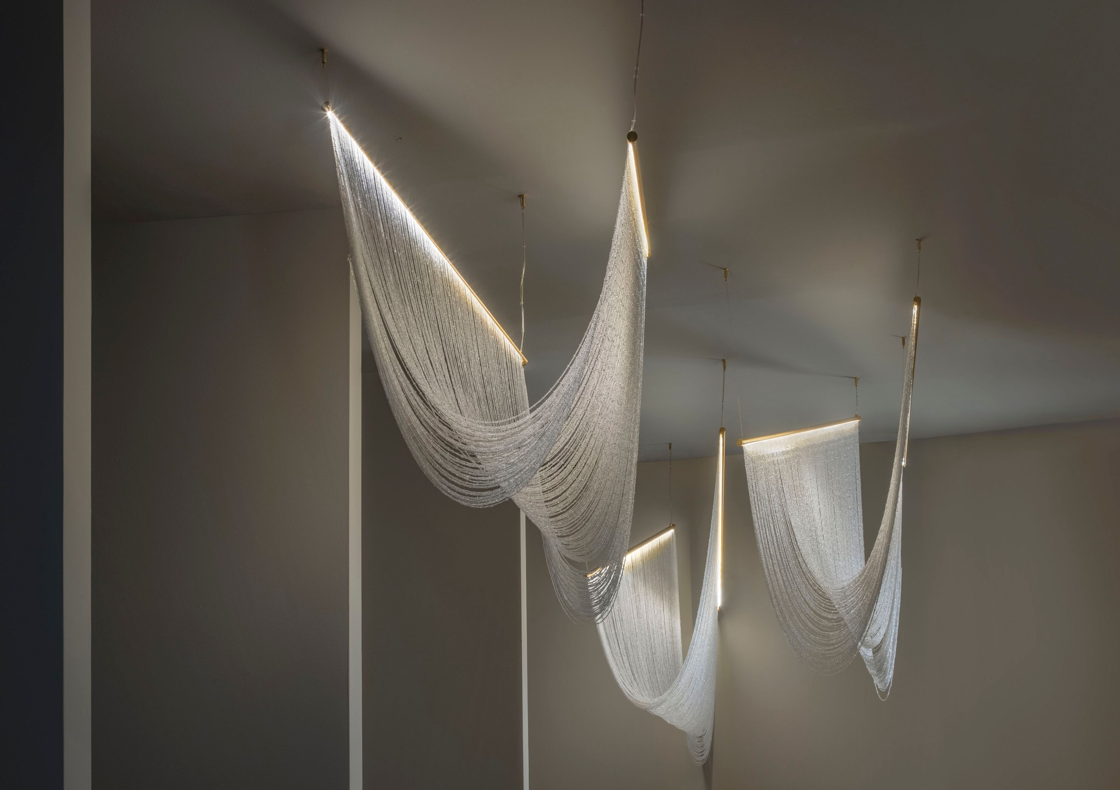 Стеклянный светодиодный подвесной светильник Patrizia Volpato APHRODITE ARCH-00073822 - Вид №4