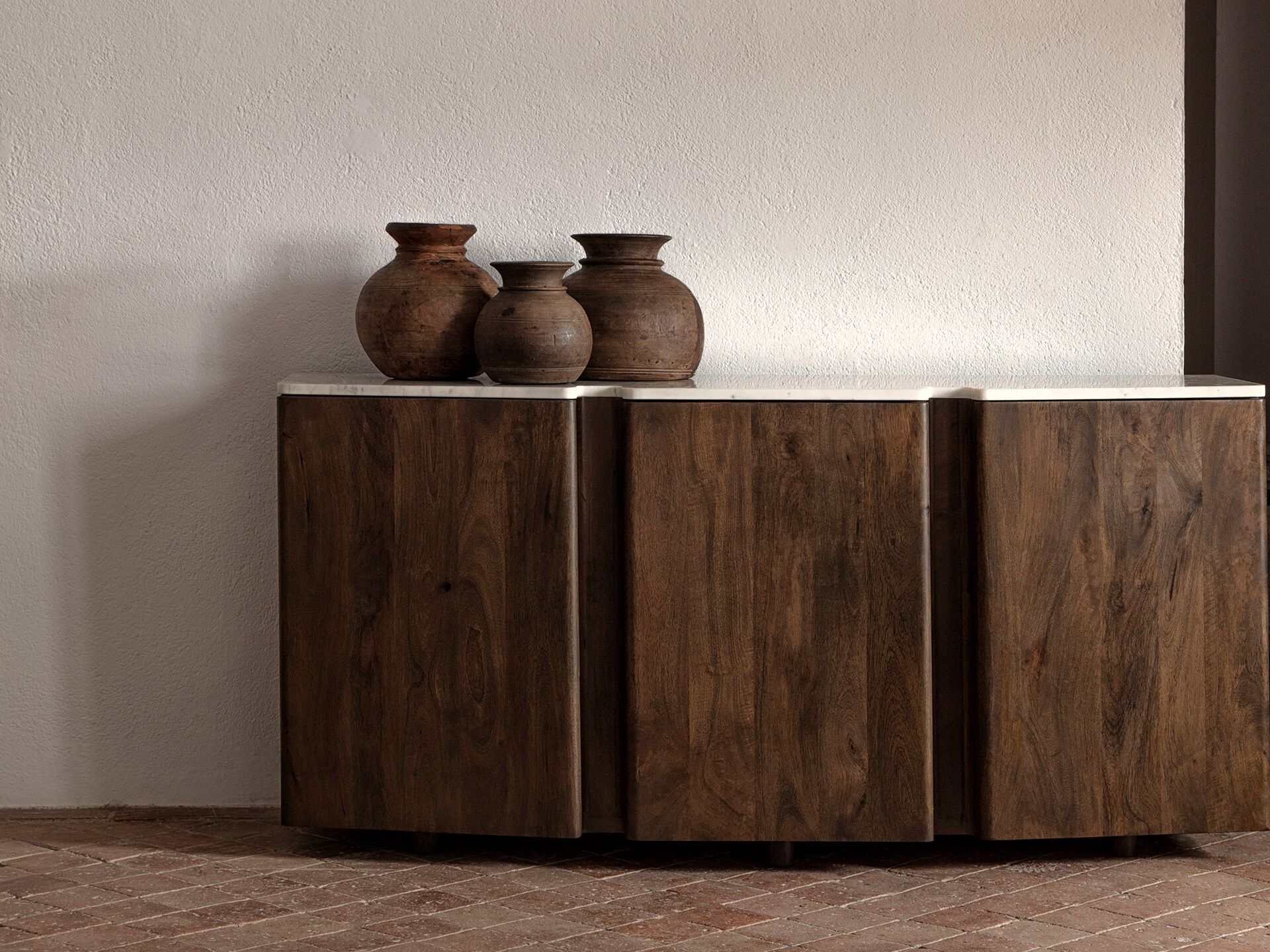 Круглая ваза ручной работы из манго Vical Home VASE ARCH-00050595