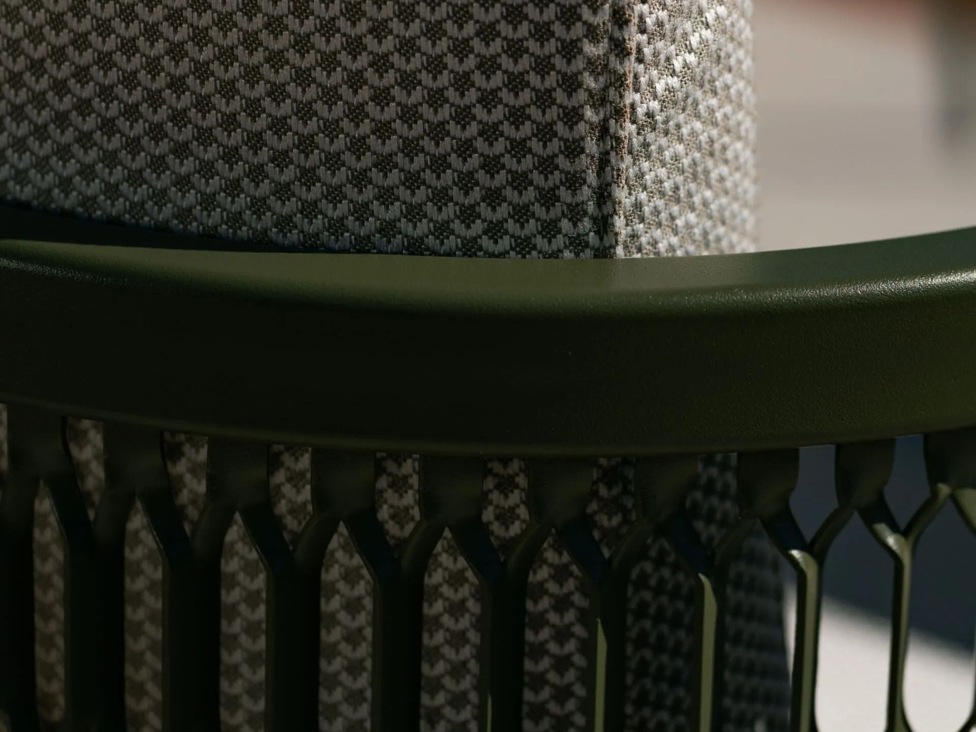 Алюминиевый стул с порошковым покрытием с подлокотниками 10Deka Ventura ARCH-00049074 - Вид №2