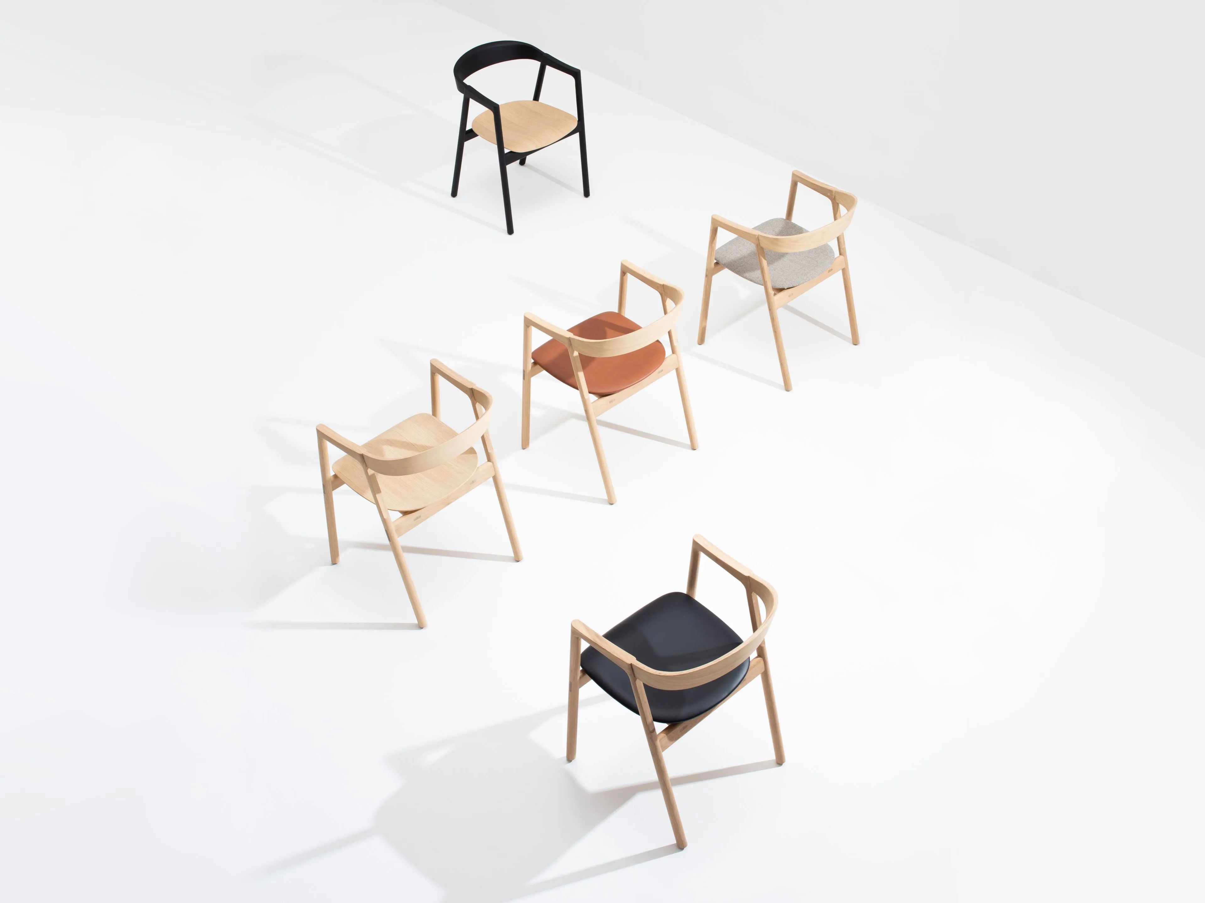 Мягкий стул с открытой спинкой Gazzda MUNA ARCH-00077192 - Вид №3