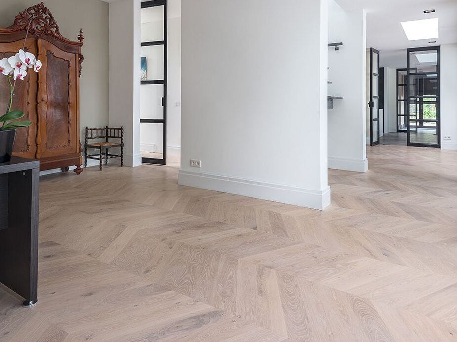 Дубовый паркет Dennebos Flooring серый ARCH-00036133