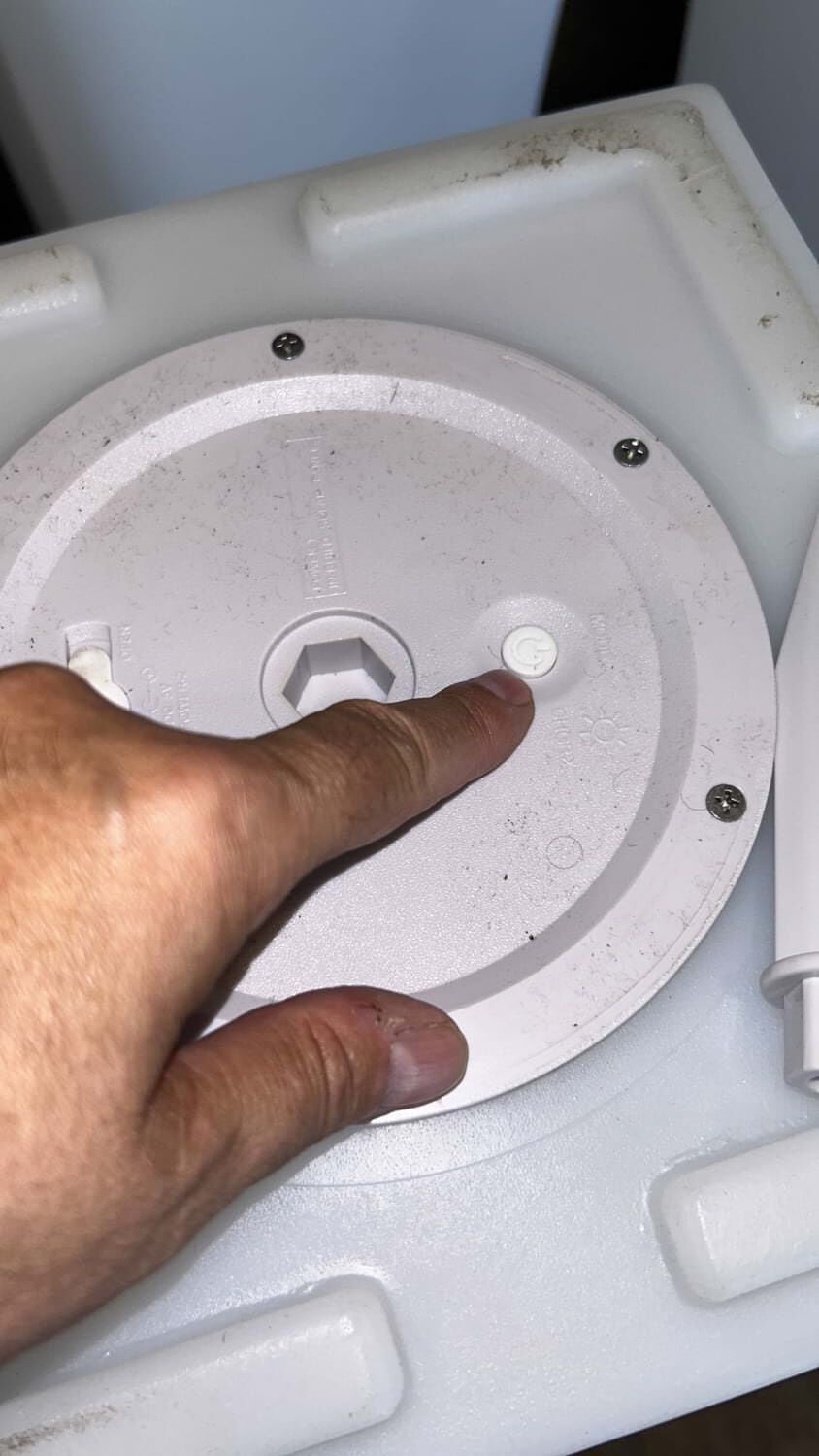 Высокий яркий квадратный садовый горшок из полиэтилена SINED QUADRATO SOLAR ARCH-00059392 - Вид №6