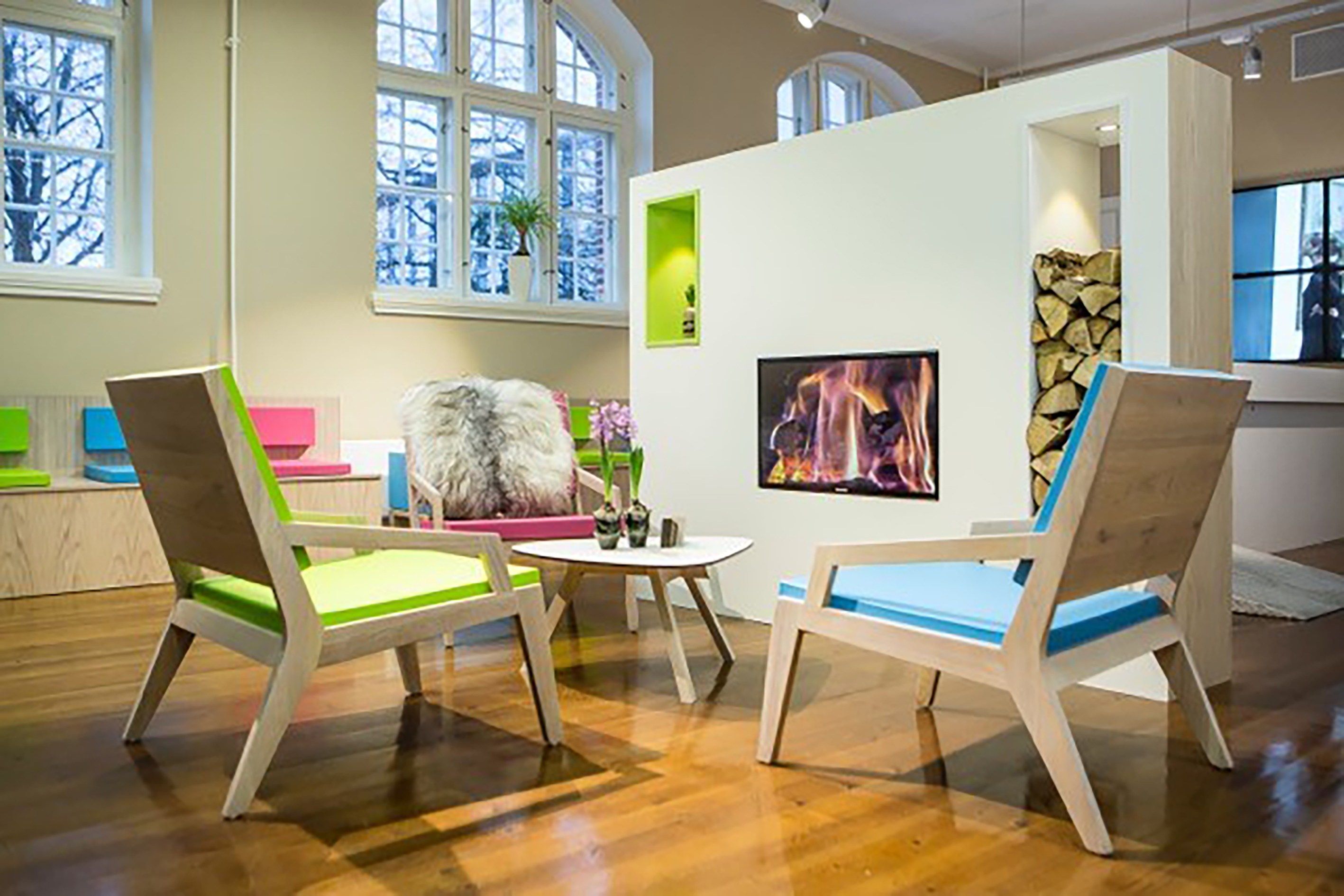 Деревянное кресло и QM Foam с подлокотниками Quinze & Milan номер 26 ARCH-00080973 - Вид №1