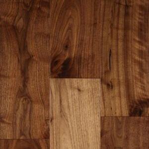 Массивная доска Magestik floor Под лаком (экзотика) (300-1820)x210x22мм Орех американский Натур (Гладкая) 300-1820х210 мм.