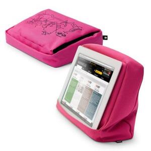 Подушка-подставка с карманом для планшета Hitech 2 розовая