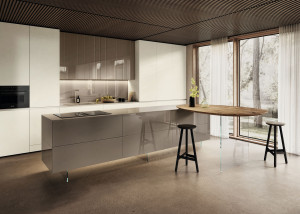 Деревянная и стеклянная кухня без ручек с островом