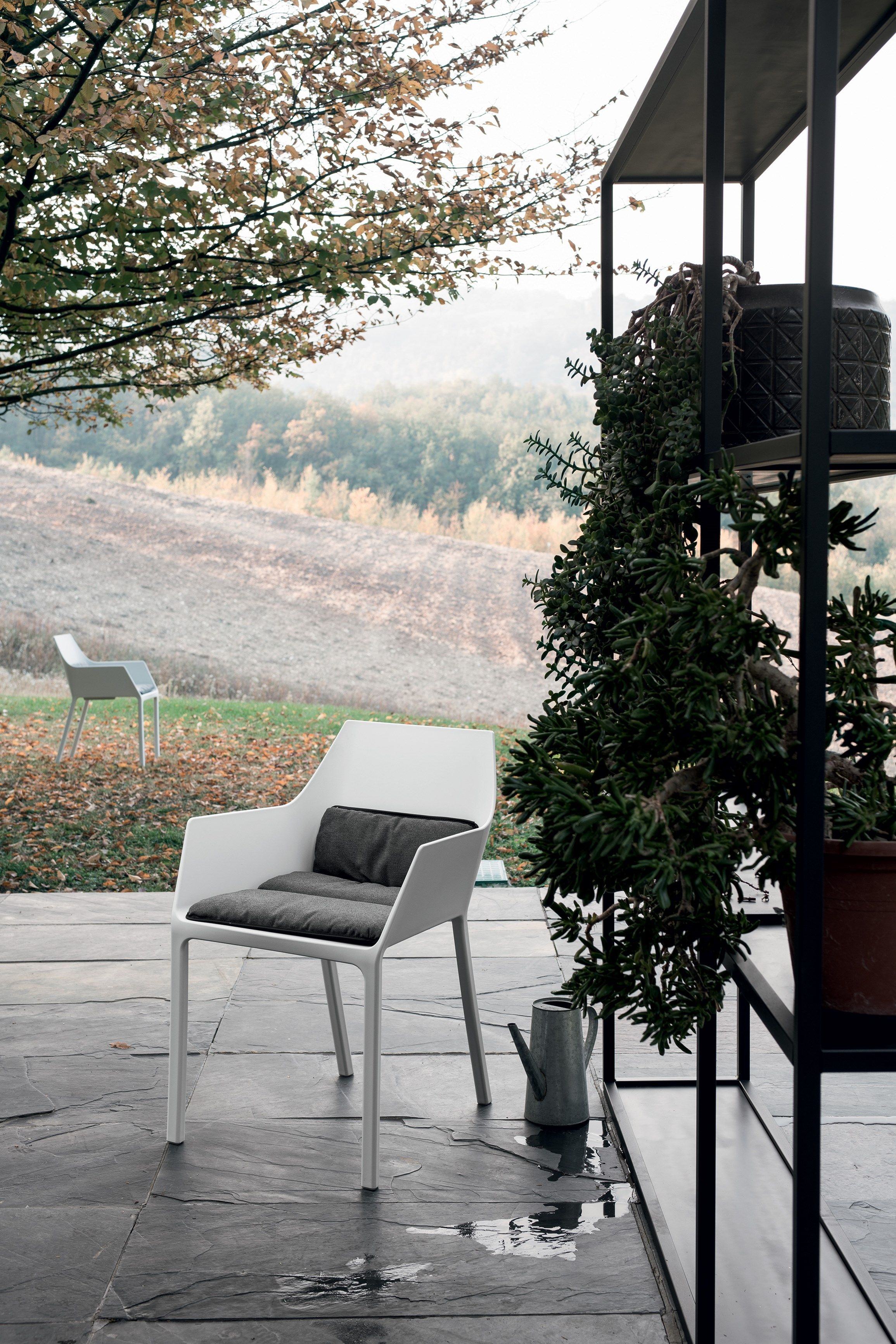 Прямоугольная однотонная подушка для наружного применения Kristalia Lips ARCH-00115312 - Вид №8