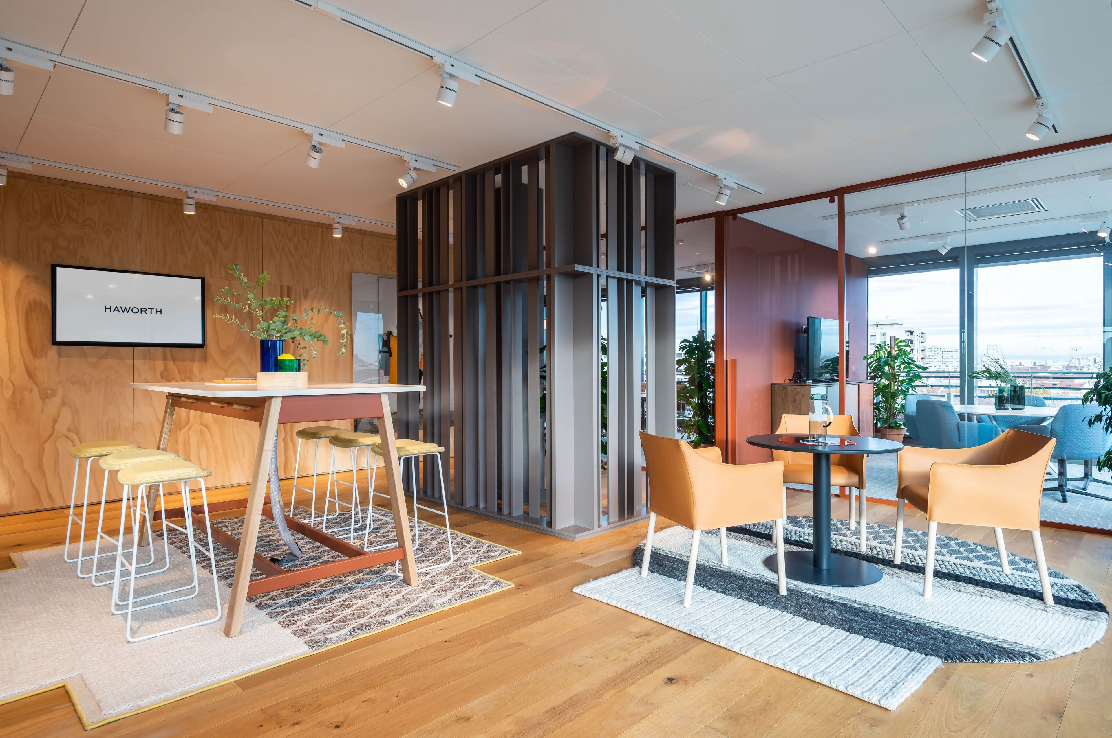 Высокий модульный стол для совещаний из меламина Haworth Intuity ARCH-00007468 - Вид №2