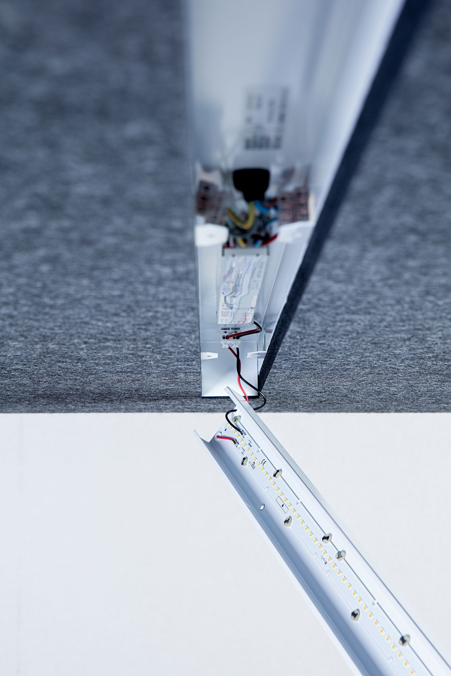 Подвесная акустическая панель ECHOJAZZ ECHOLED® LINEAR ARCH-00130645 - Вид №10