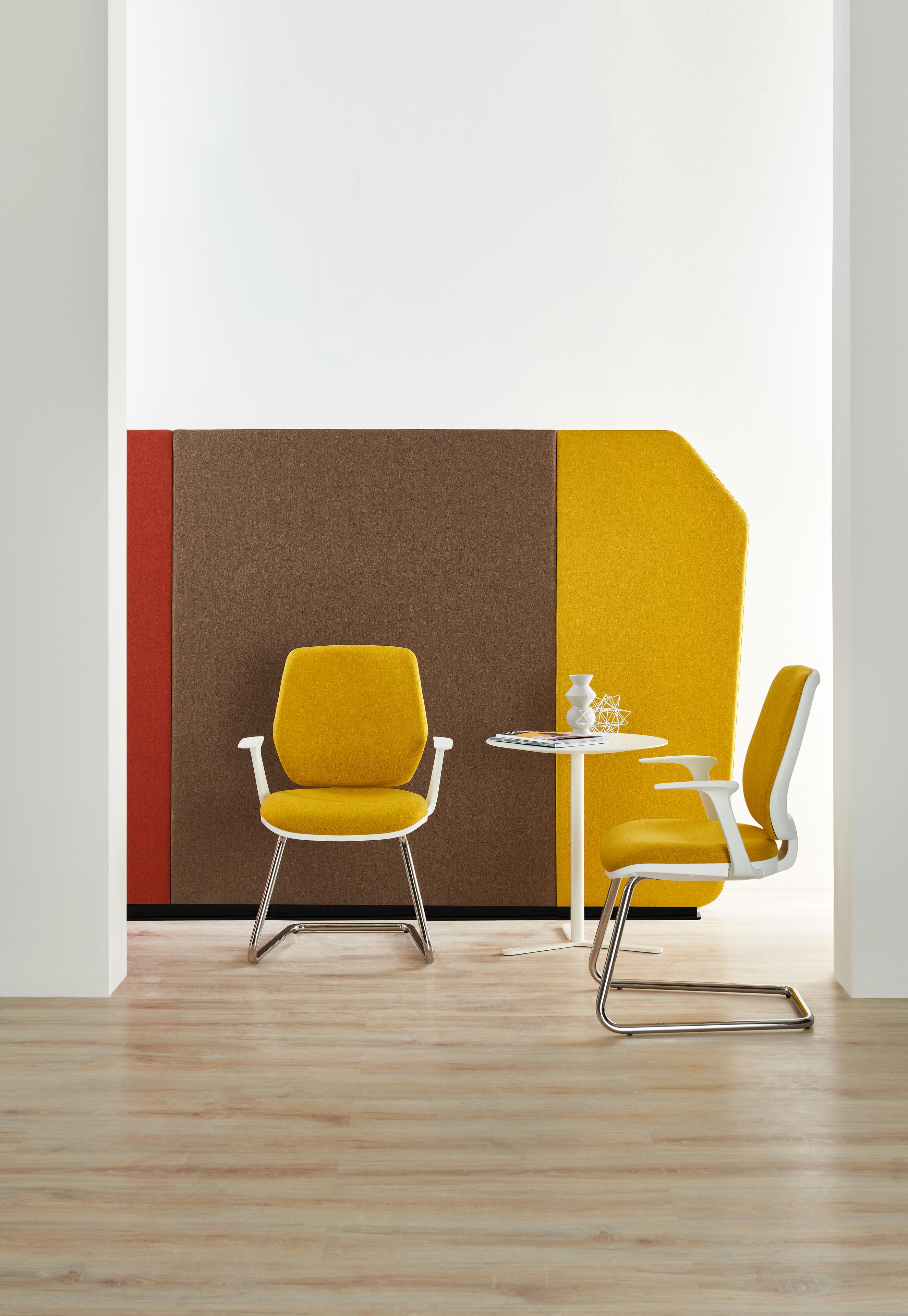 Тканевый мягкий консольный операционный стул с подлокотниками ESTEL GROUP FIRST ARCH-00070311 - Вид №3