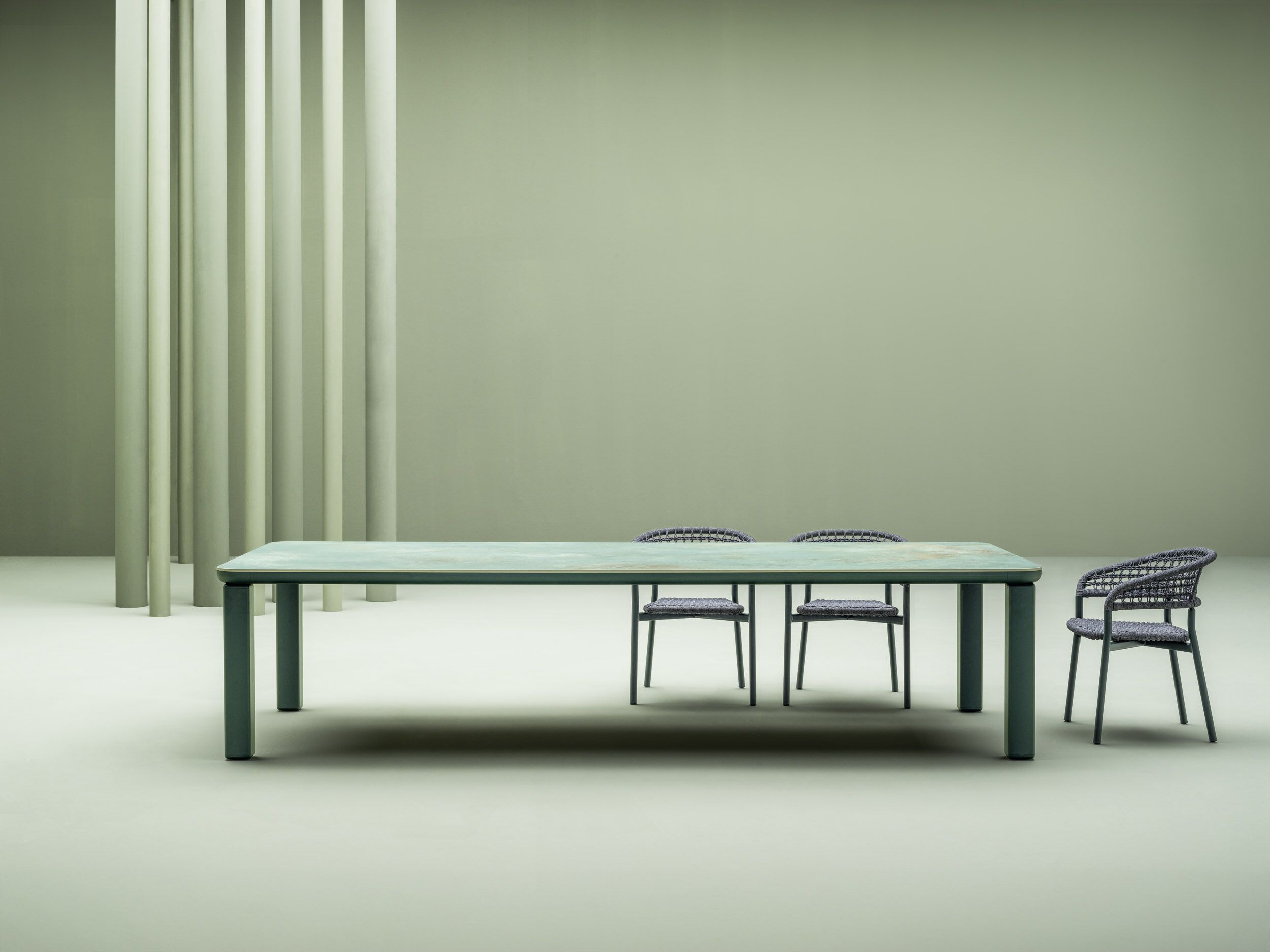 Алюминиевый садовый стол с керамической столешницей или HPL Varaschin Customade ARCH-00077506 - Вид №2