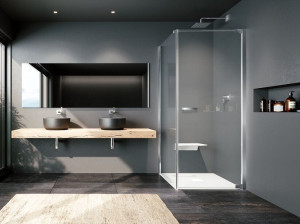 Стеклянная угловая душевая кабина с распашной дверью