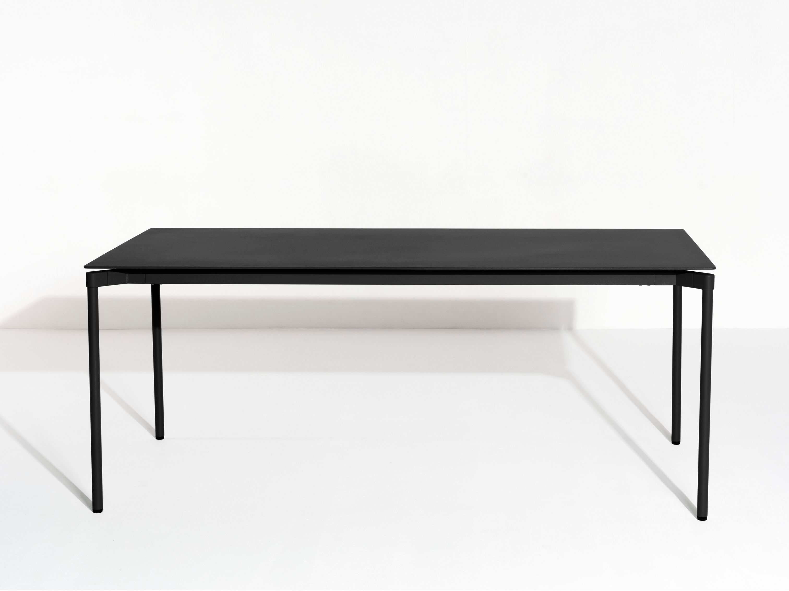 Прямоугольный алюминиевый стол с порошковым покрытием Petite Friture Fromme ARCH-00013788 - Вид №13