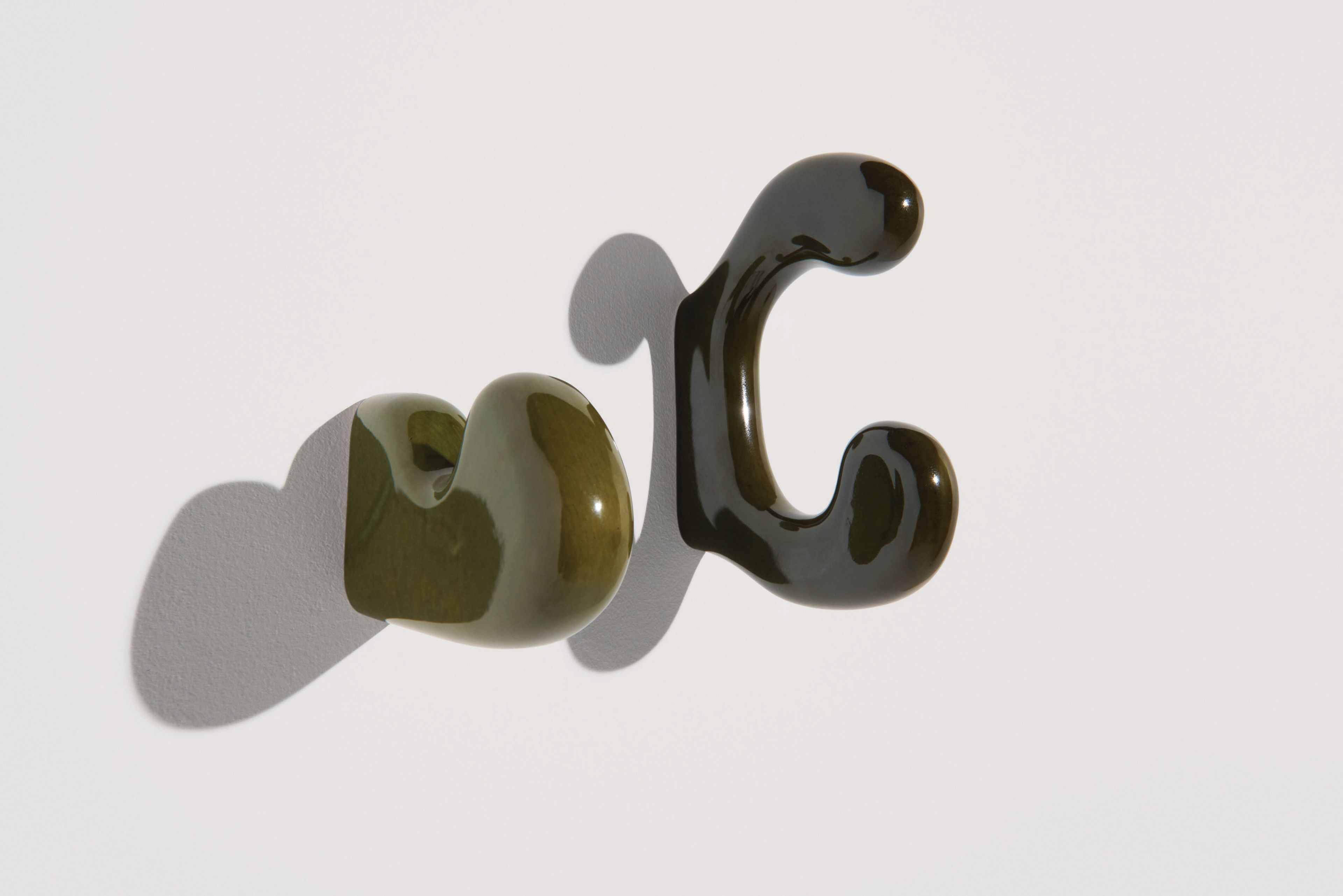 Керамическая настенная вешалка Petite Friture Klump ARCH-00010658 - Вид №4