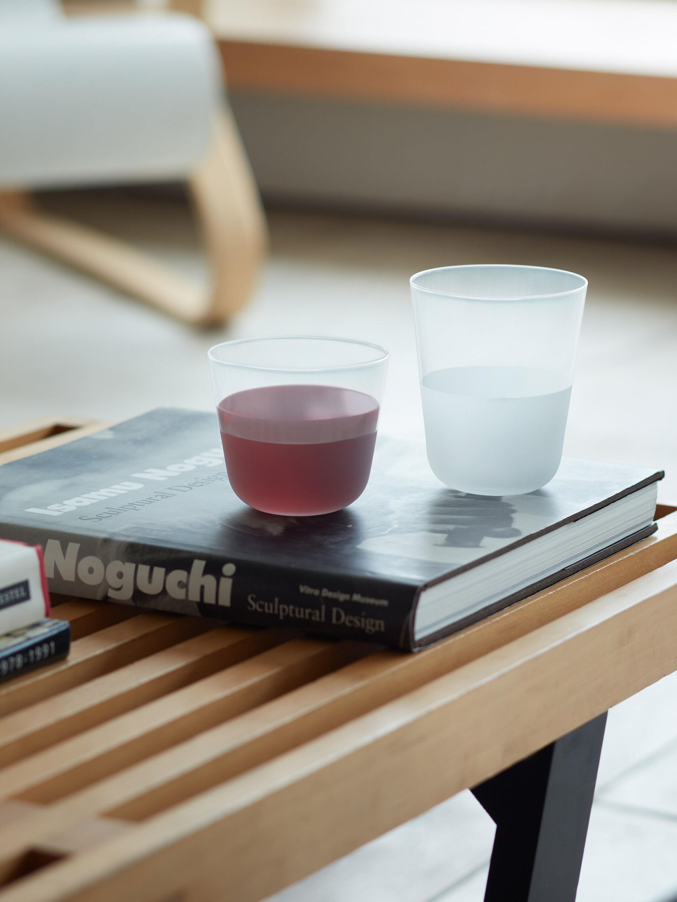 Набор витражных стаканов - 380 мл LSA Arc Contrast ARCH-00026701 - Вид №8