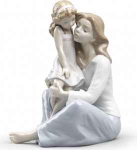 10669059 LLADRO Фигурка Lladro "Мамина дочка" 27x22см Фарфор