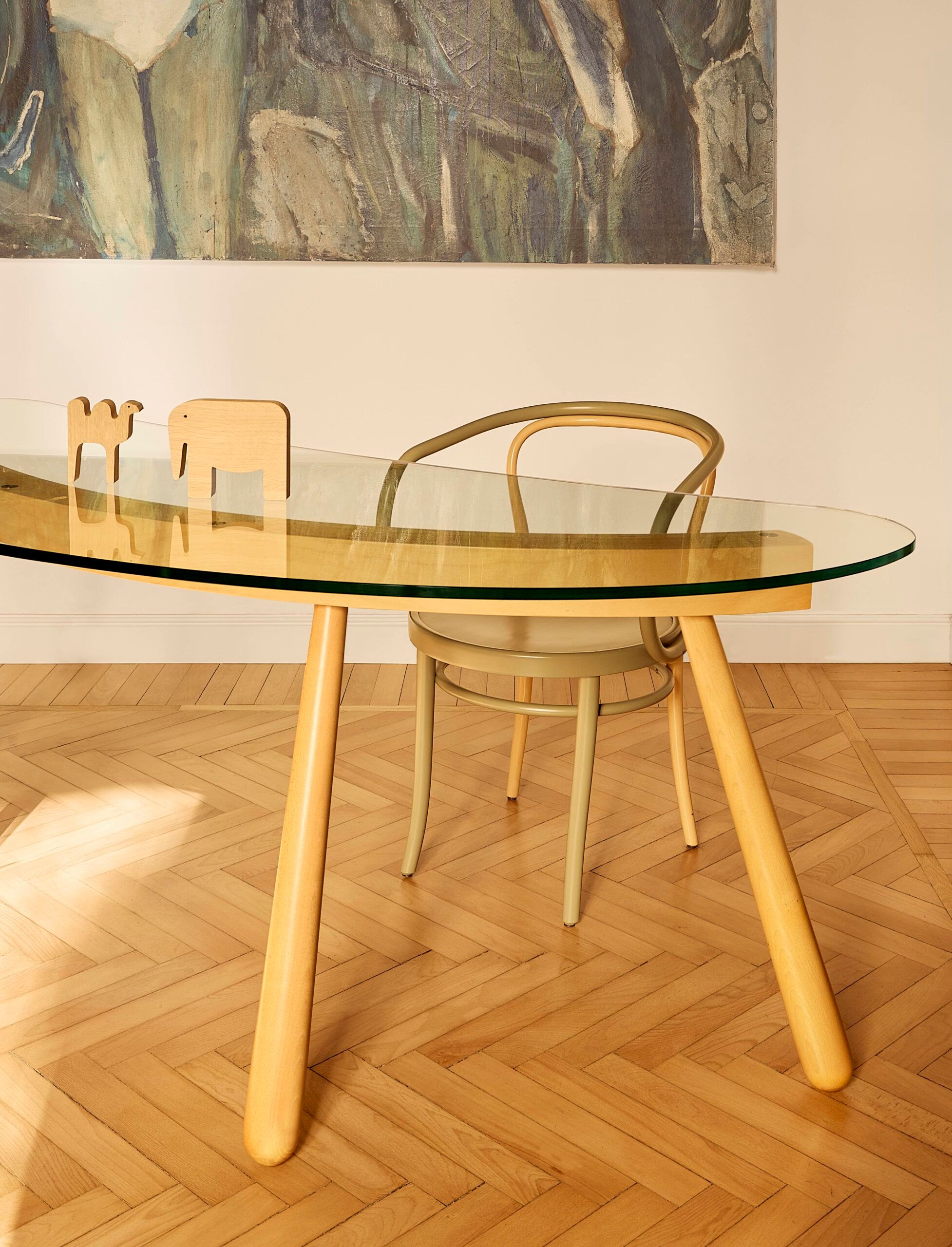 Стол из закаленного стекла с ножками из бука Wiener GTV Design BOOMERANG ARCH-00109336 - Вид №8