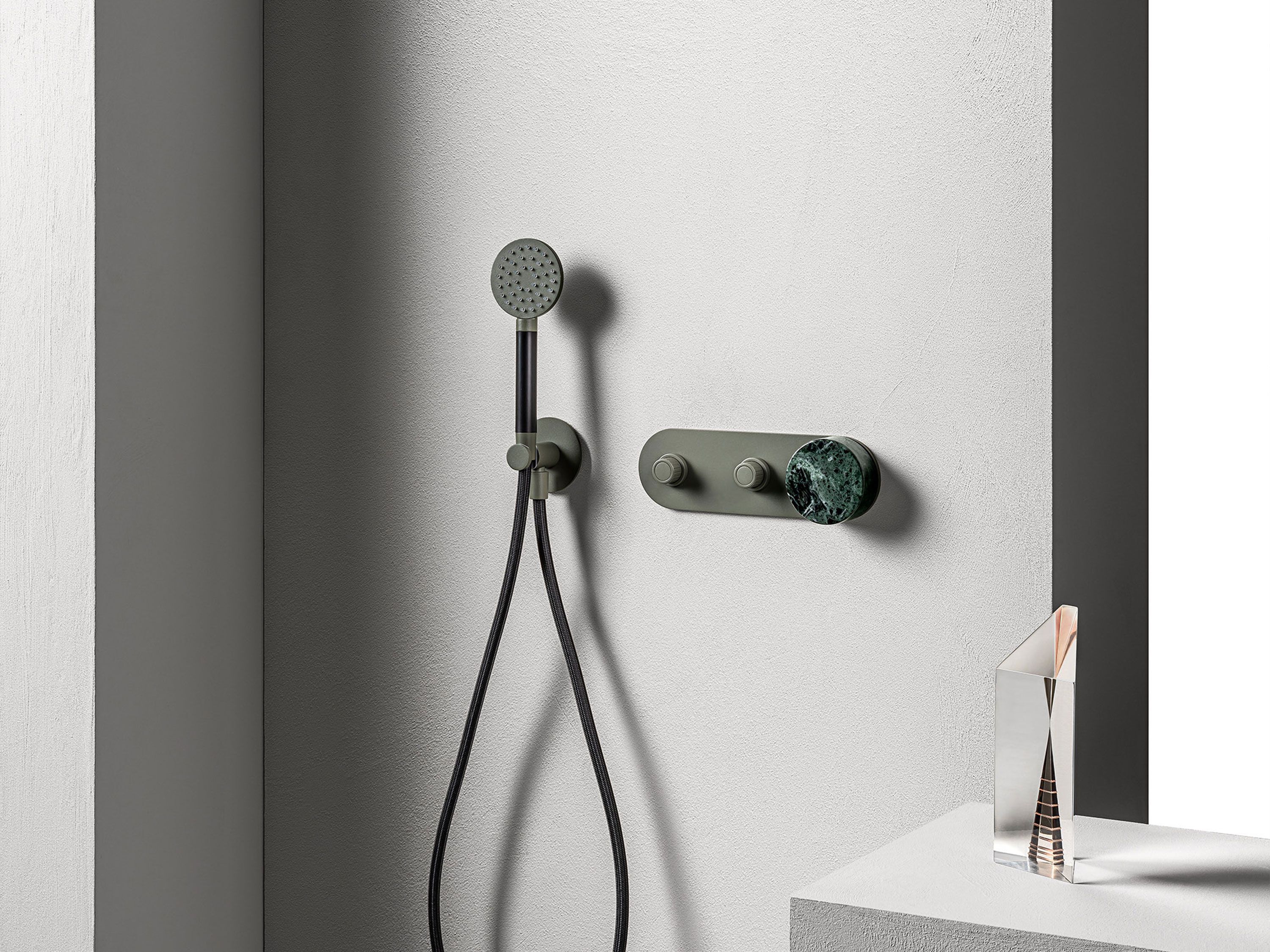 Встраиваемый смеситель для душа с переключателем QD Magistro Lab Eternal ARCH-00020797