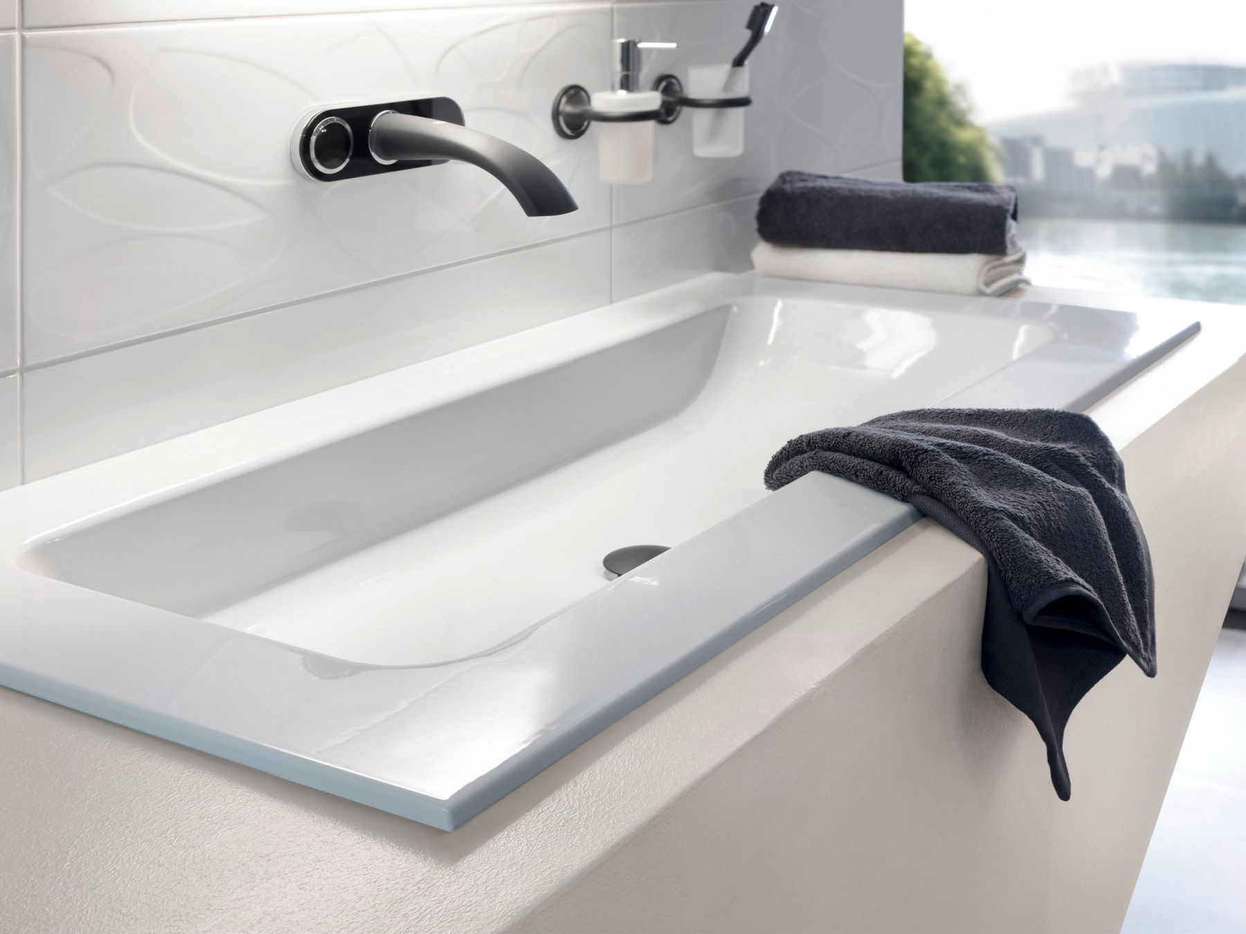 Прямоугольная встраиваемая раковина из эмалированной стали Bette BetteOne ARCH-00123203 - Вид №1