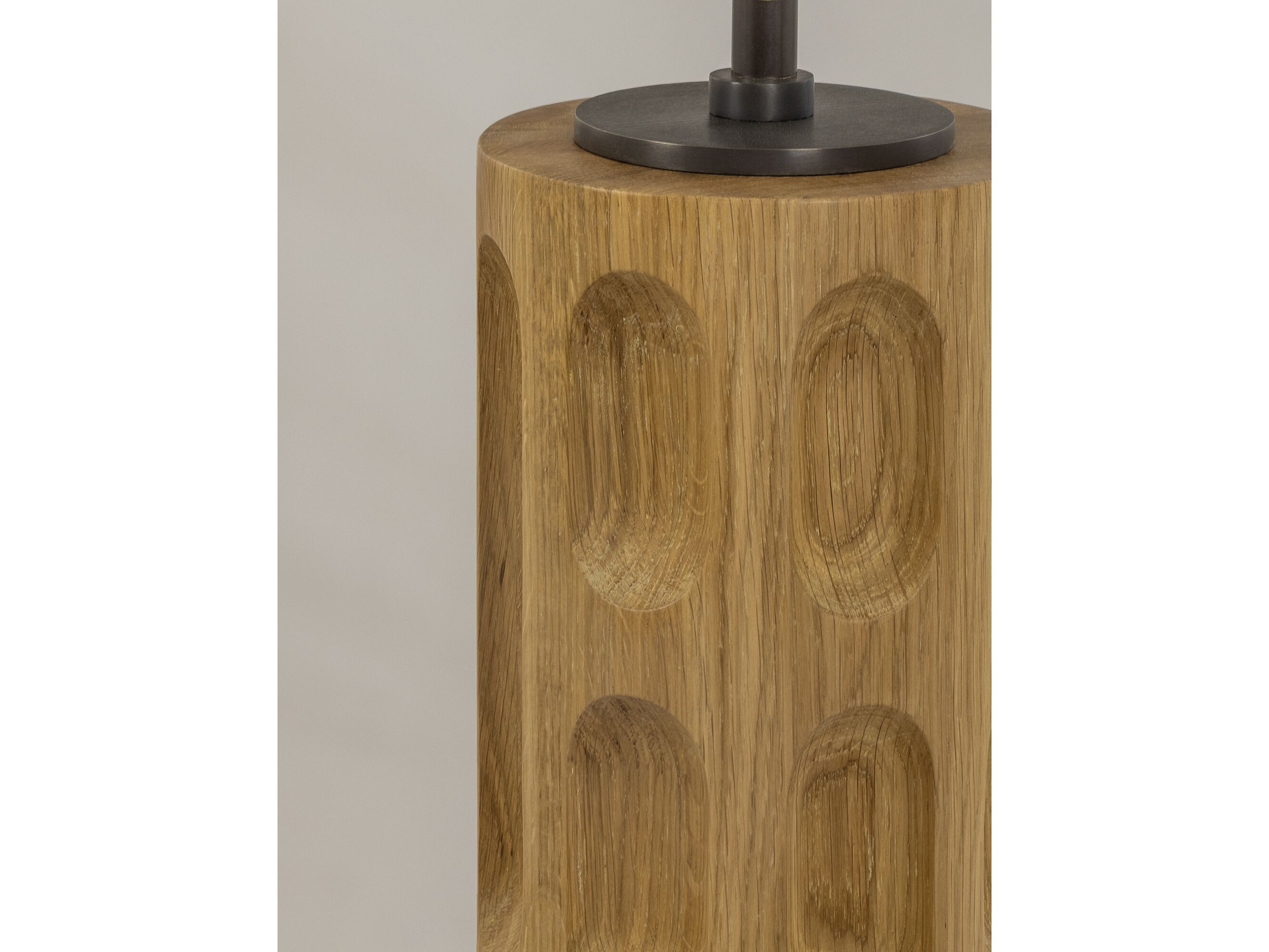 Дубовая настольная лампа JOSÉ LEITE DE CASTRO CUVA ARCH-00030997 - Вид №1