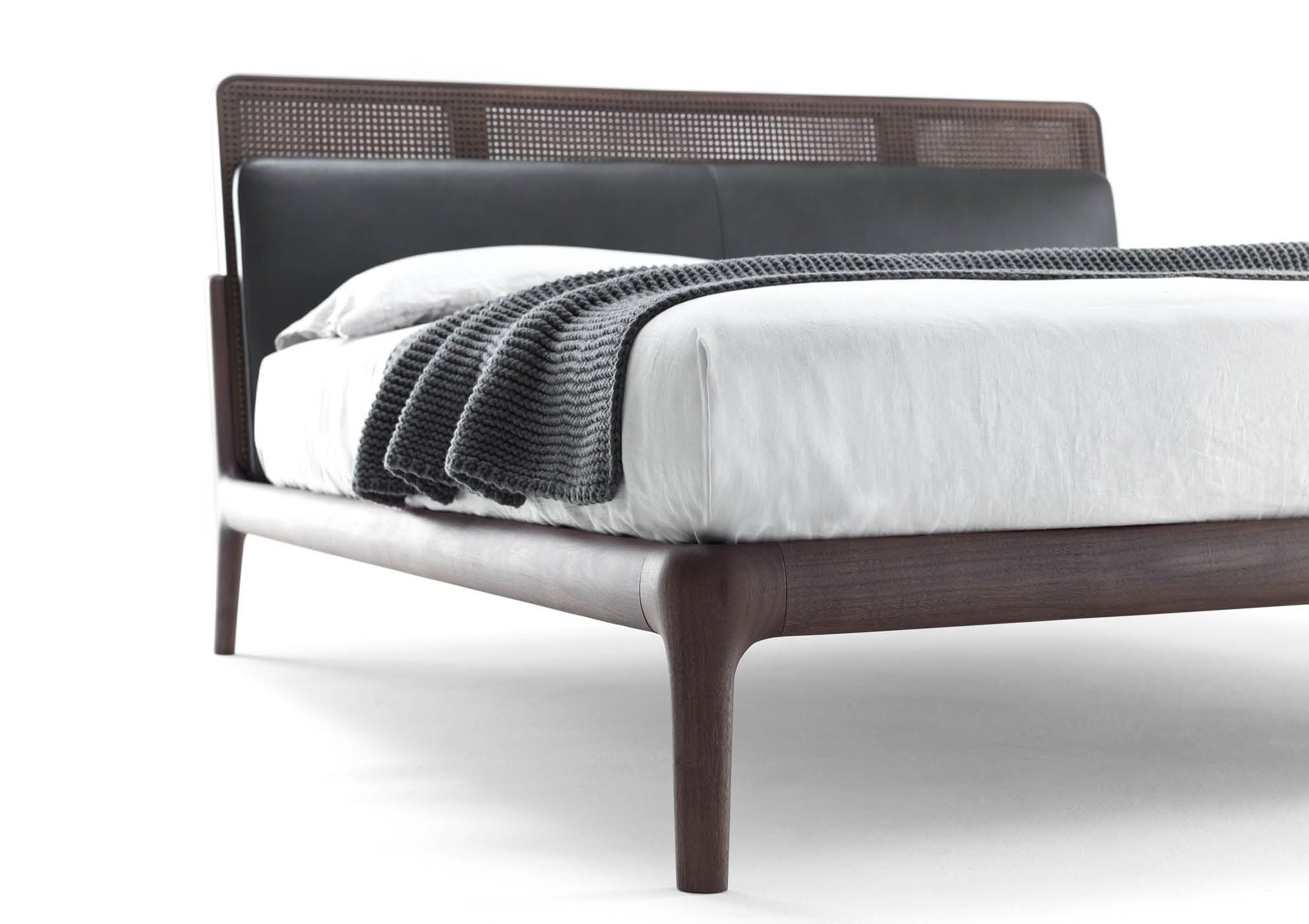 Кровать из массива дерева BertO EAST SIDE ARCH-00043293 - Вид №9