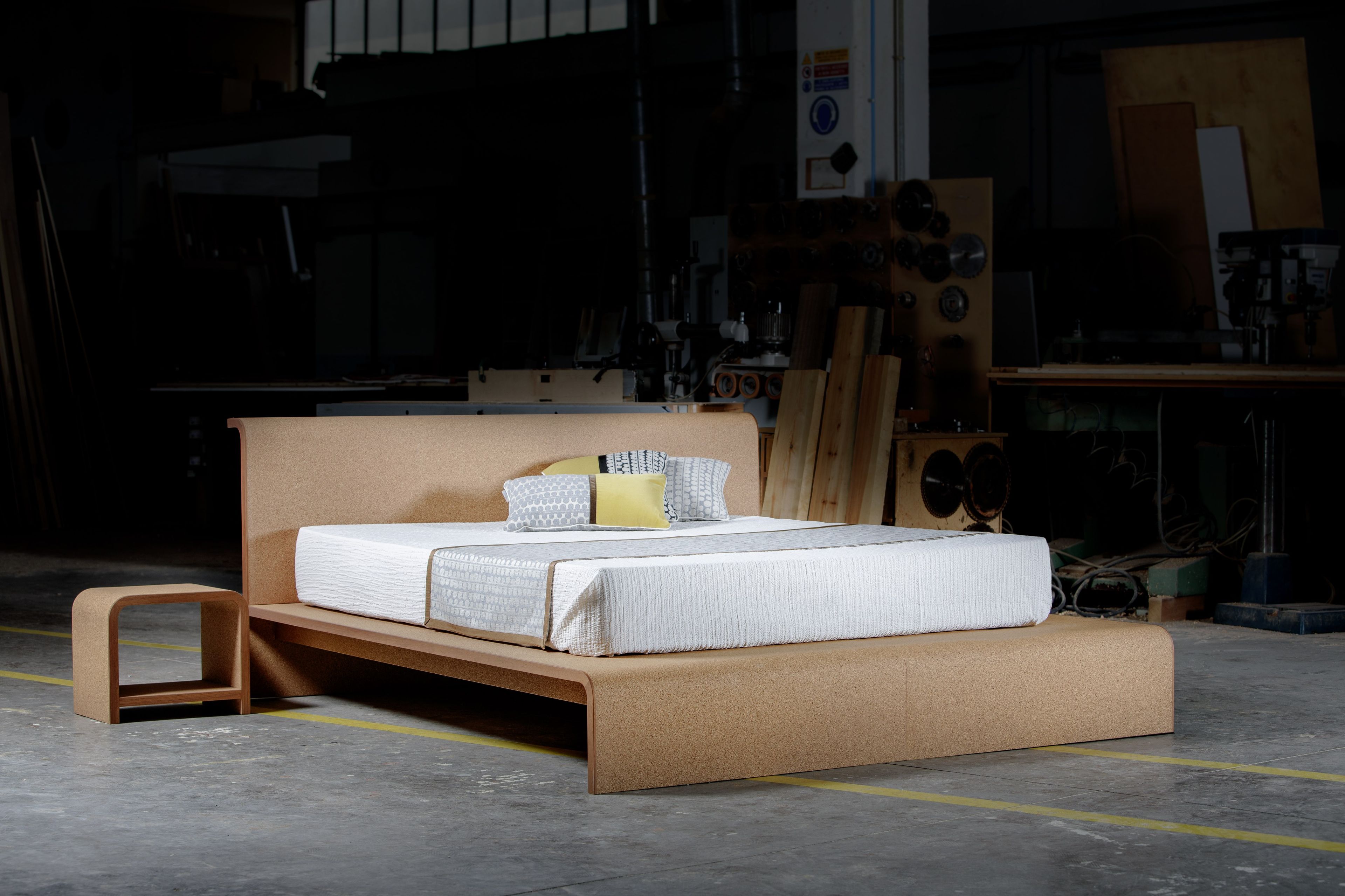 Тумбочка из пробки OTQ Bisu ARCH-00027383 - Вид №2