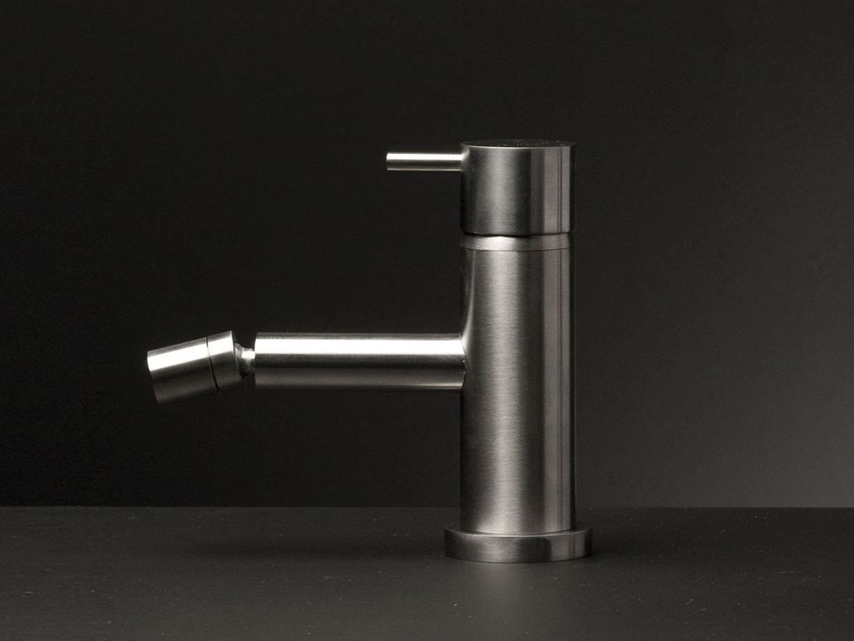 Однорычажный смеситель для биде из нержавеющей стали Ritmonio Diametro35 Inox ARCH-00032853 - Вид №1