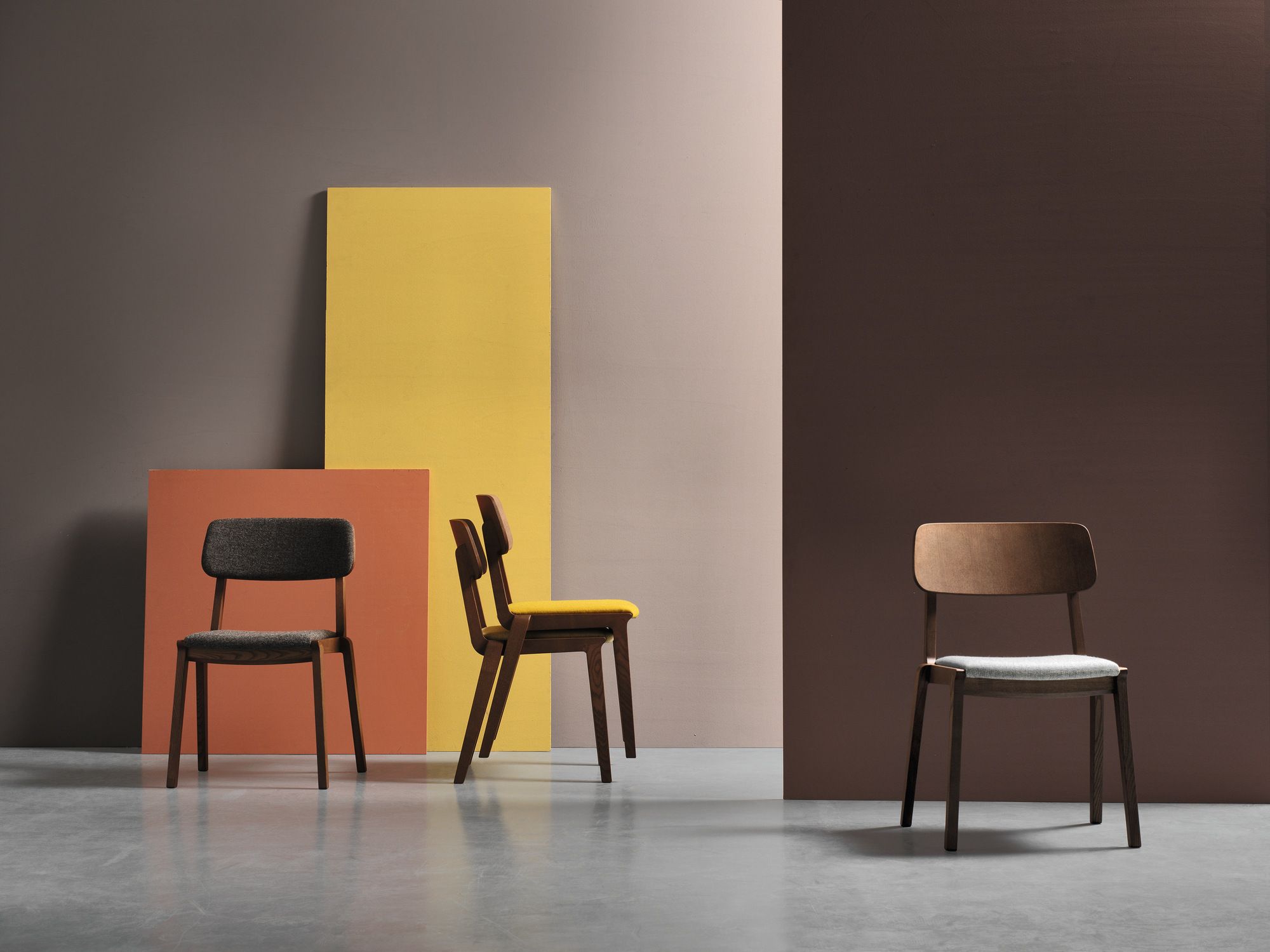 Деревянный стул с мягким сиденьем Very Wood ARCH-00067614 - Вид №2