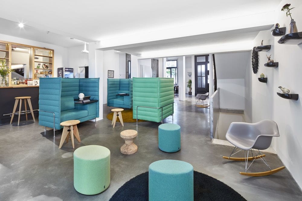 Кресло-качалка из полипропилена со встроенной подушкой VITRA Eames Plastic Chair ARCH-00119666 - Вид №8