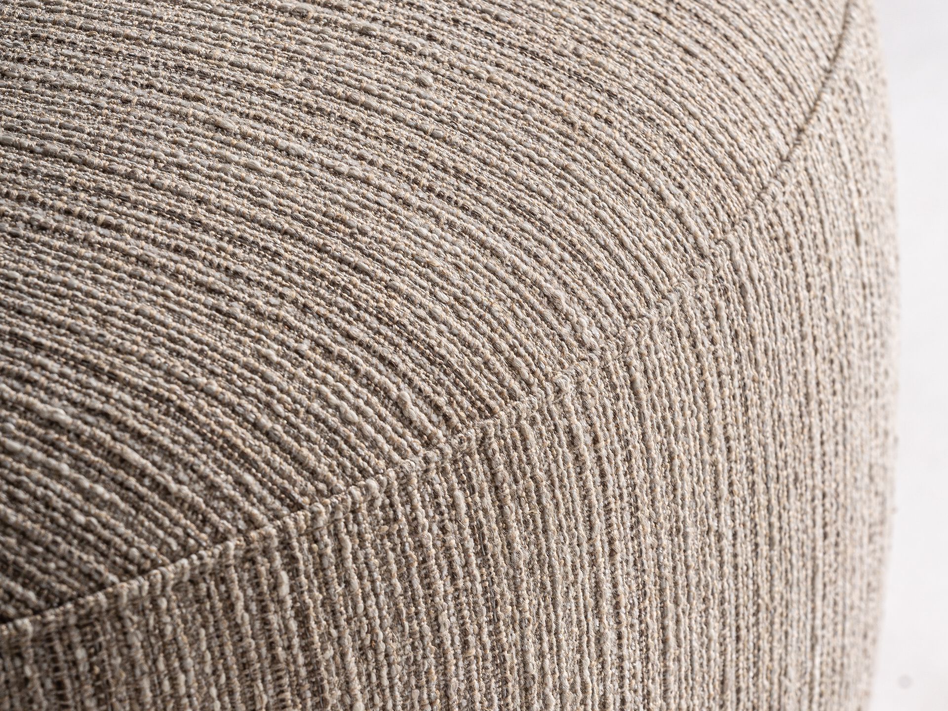 Тканевое кресло с подлокотниками Vical Home HOFSOS ARCH-00022632 - Вид №5